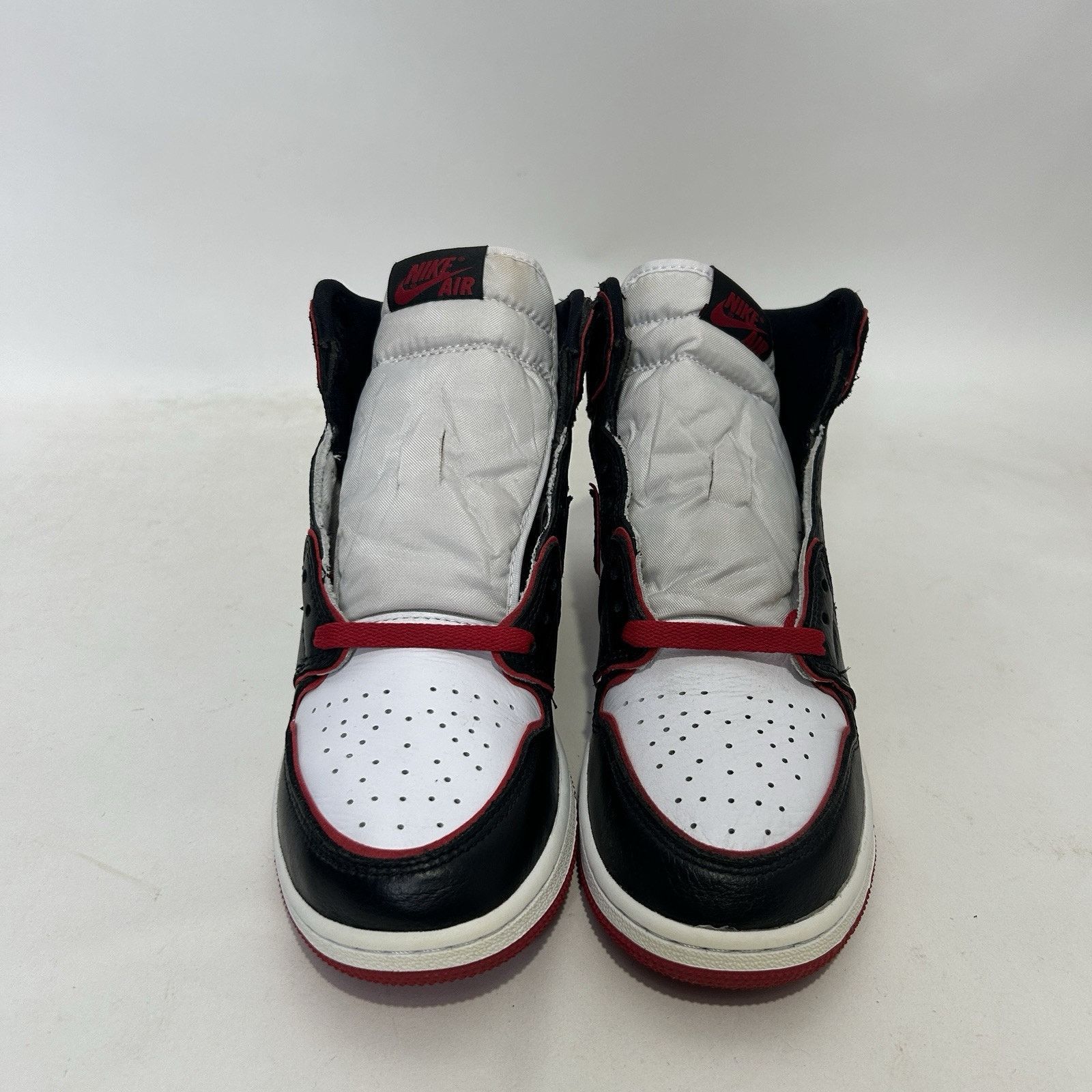 Nike Nike Air Jordan 1 Retro High OG BG “Bloodline” Size US 8 / IT 38 - 2 Thumbnail