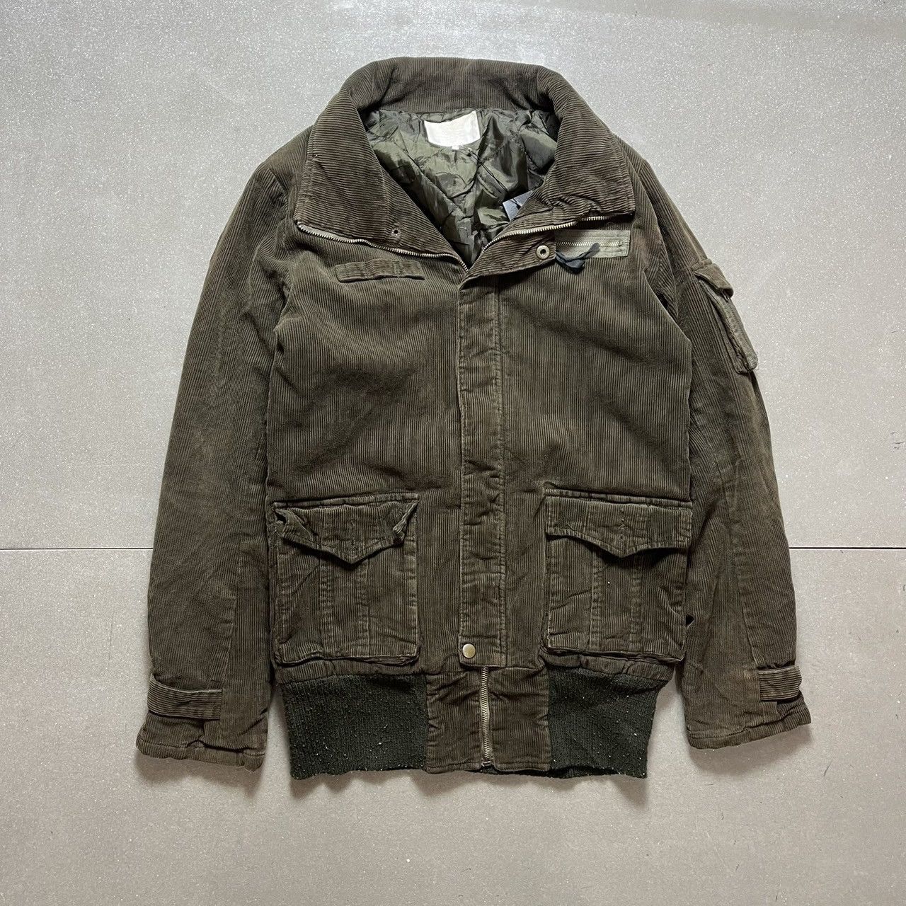 Japanese Brand Japanese Brand Corduroy Cargo Jacket Size US M / EU 48-50 / 2 - 2 Thumbnail