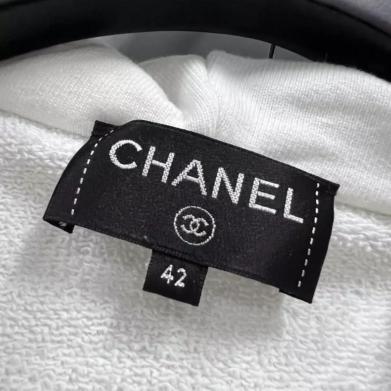 Chanel CHANEL Astronaut Print Zip-Up Hoodie Size M / US 6-8 / IT 42-44 - 5 Thumbnail