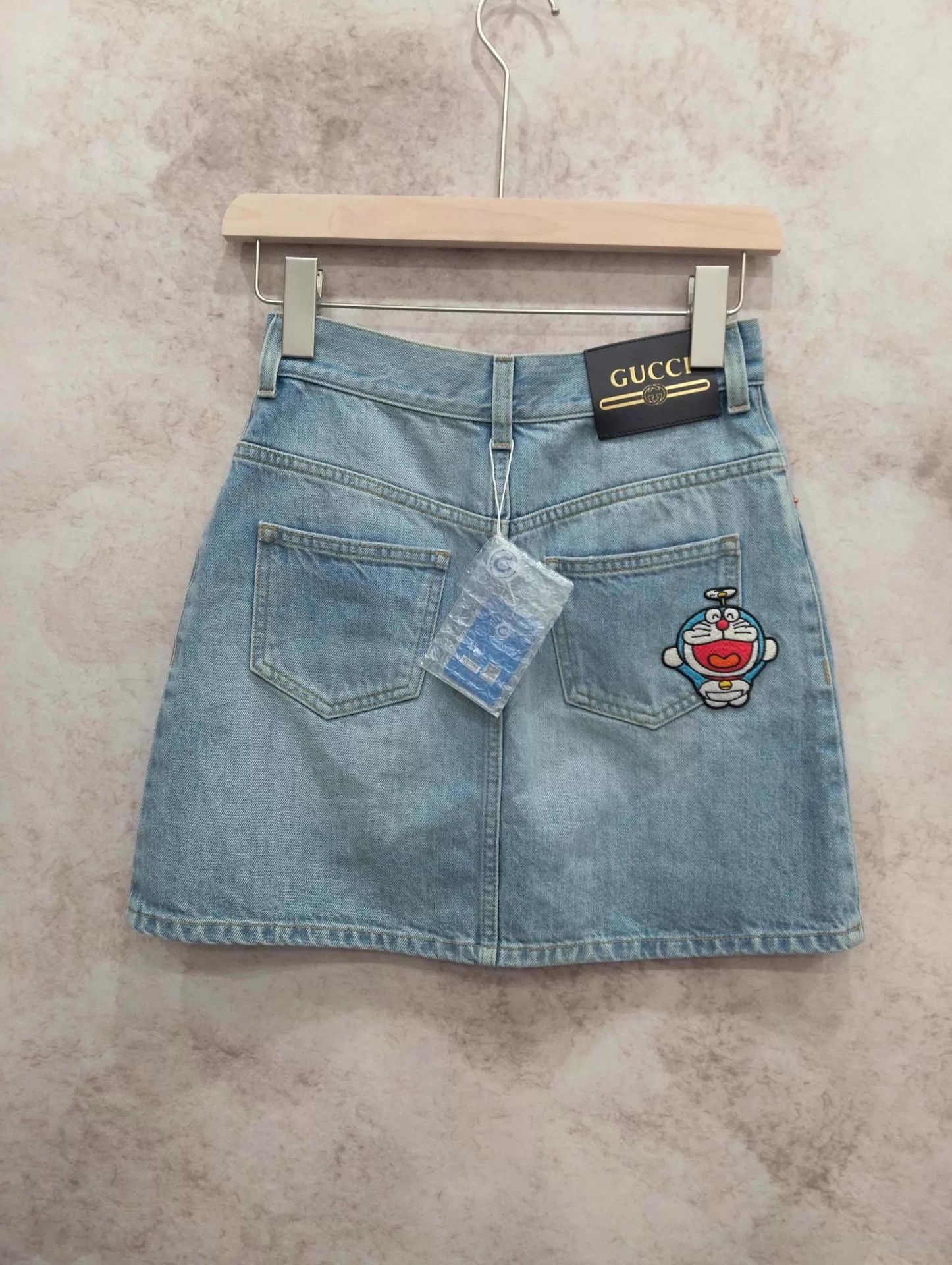 Gucci Gucci x Doraemon Printed Denim Skirt 38 95 New Size 26" / US 2 / IT 38 - 2 Thumbnail