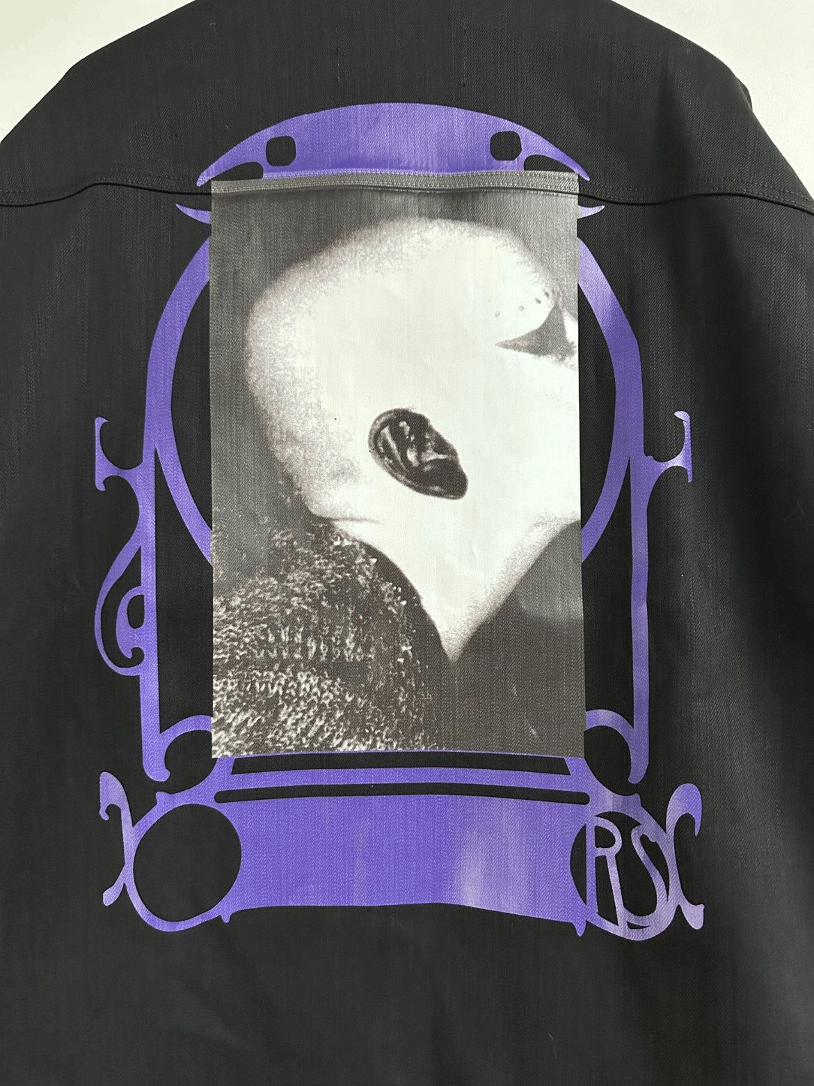 Raf Simons Raf Simons 19SS Figure Print Denim Jacket Size US S / EU 44-46 / 1 - 5 Thumbnail