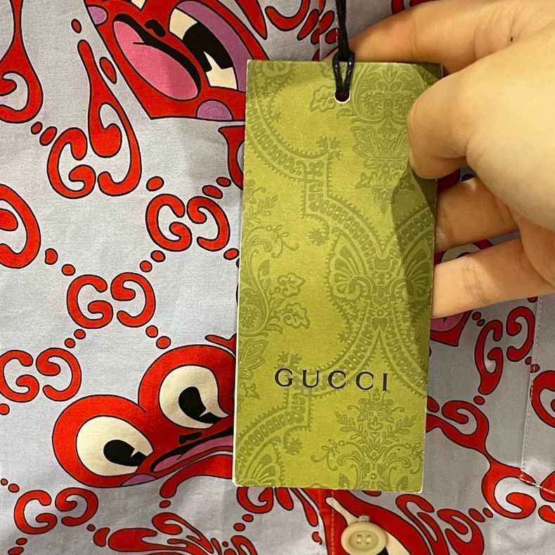 Gucci Gucci New love graffiti old flower full print shirt 2505-Ne Size US S / EU 44-46 / 1 - 5 Thumbnail
