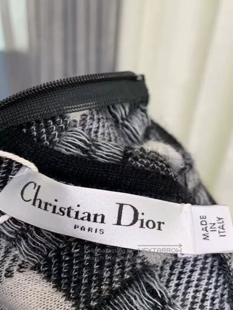 Dior Dior Colour-blocked knitted long sleeves Size XS / US 0-2 / IT 36-38 - 4 Thumbnail