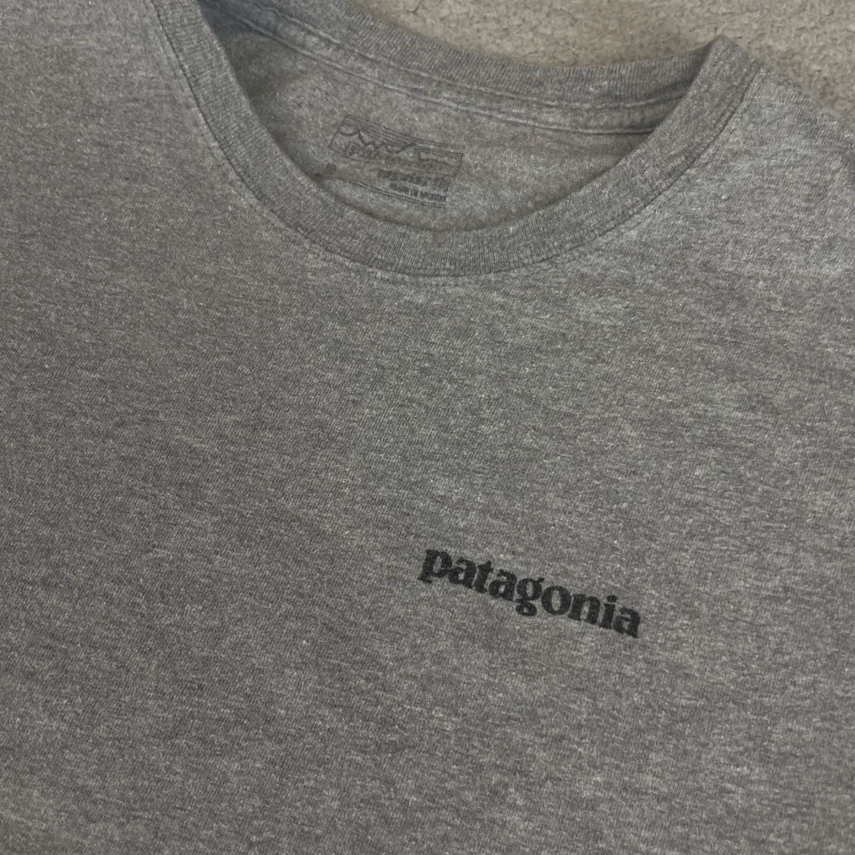 Patagonia VINTAGE Patagonia Shirt Adult Small Gray Long Sleeve Casual Responsibili-tee Outdoor S Mens Size US S / EU 44-46 / 1 - 3 Thumbnail