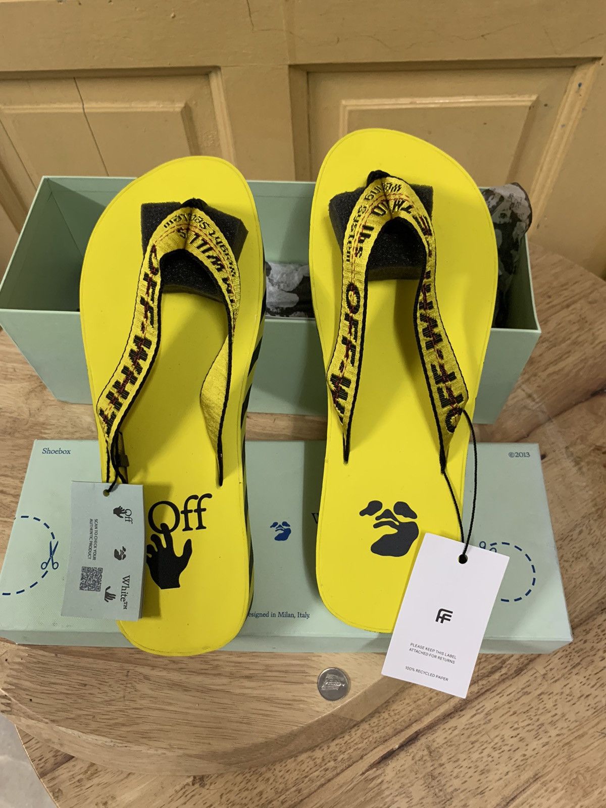 Off-White Off-White Industrial Logo Flip Flops Yellow/Black Size US 9.5 / EU 42-43 - 2 Thumbnail