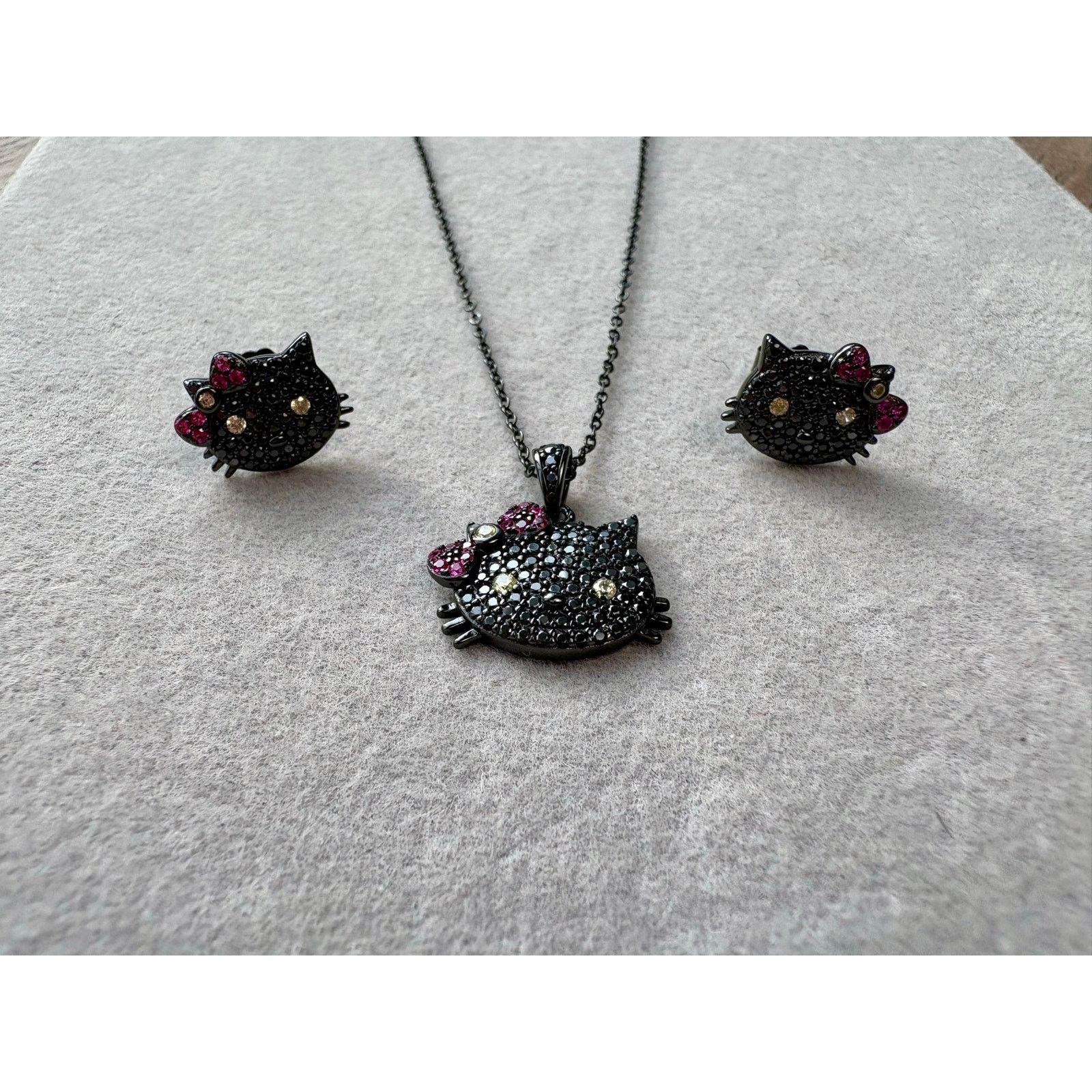 Jewelry Hello Kitty Moissanite Sterling Silver Necklace-Earring Set Size ONE SIZE - 4 Thumbnail