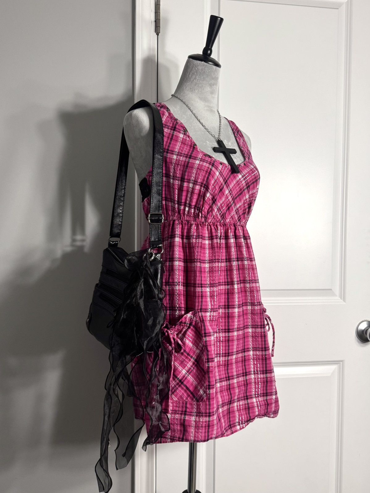 Decree Decree Studded Pink & Black Plaid Dress w/ Crochet Racerback Size M / US 6-8 / IT 42-44 - 8 Thumbnail