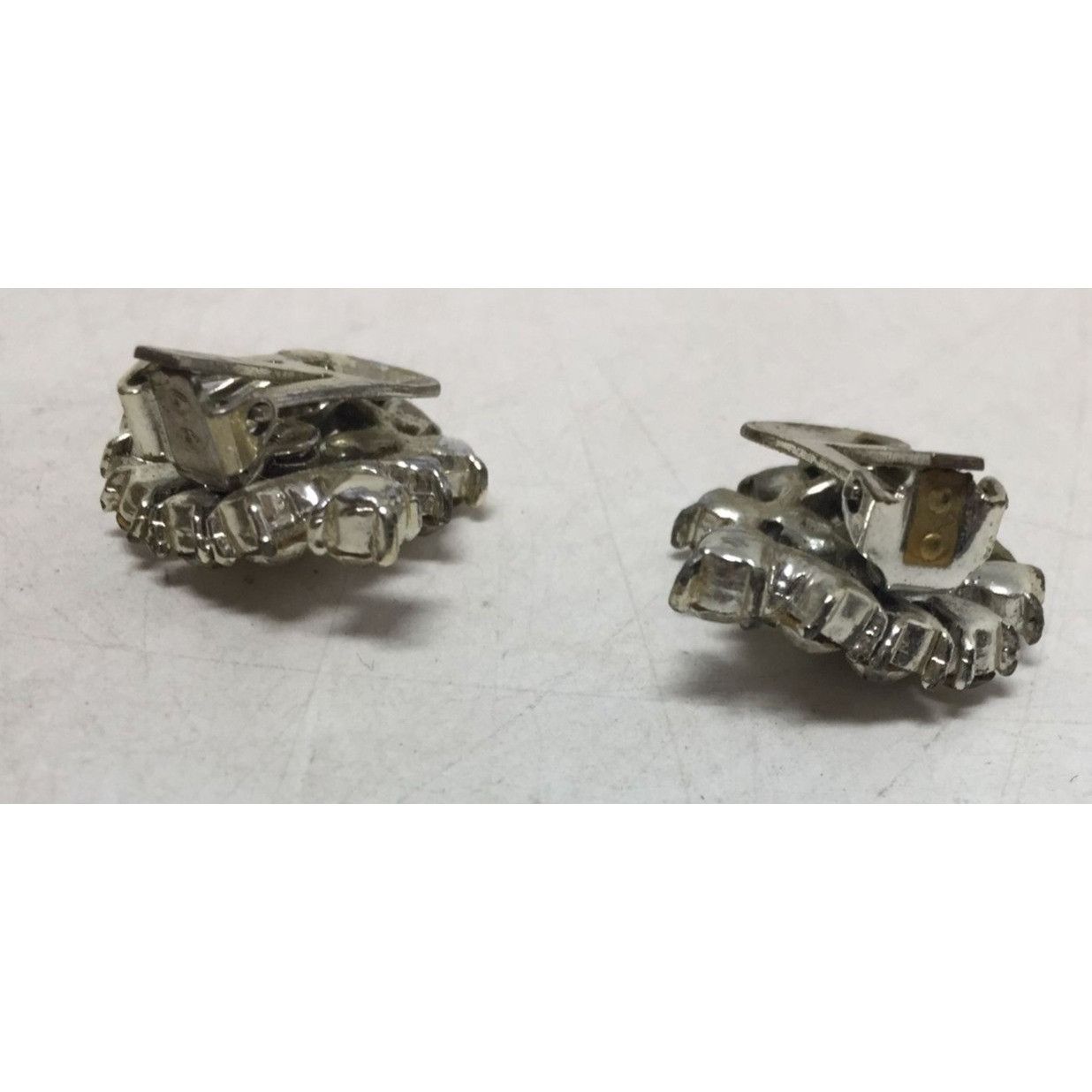 Other Women's Vintage Silver Tone Clip On Earrings with Rhinestone Size ONE SIZE - 4 Thumbnail