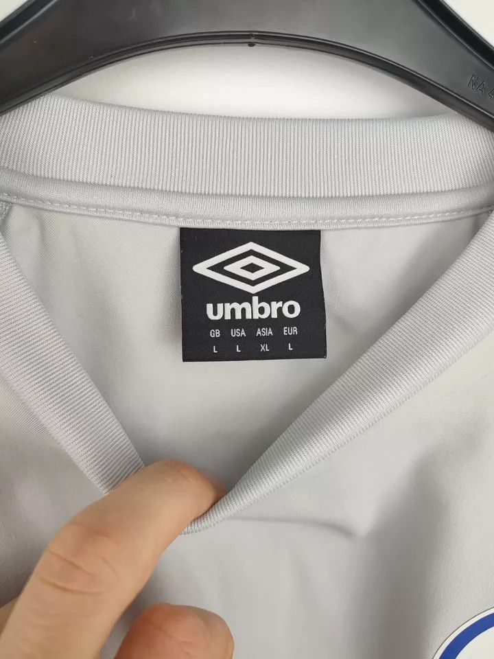 Umbro Schalke 04 umbro training top FOOTBALL Kit SHIRT SOCCER Size US L / EU 52-54 / 3 - 4 Thumbnail