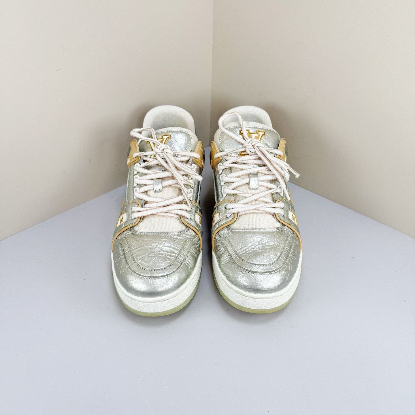 Louis Vuitton Louis Vuitton Tinfoil Silver Trainer Sneakers Size US 8 / EU 41 - 2 Thumbnail