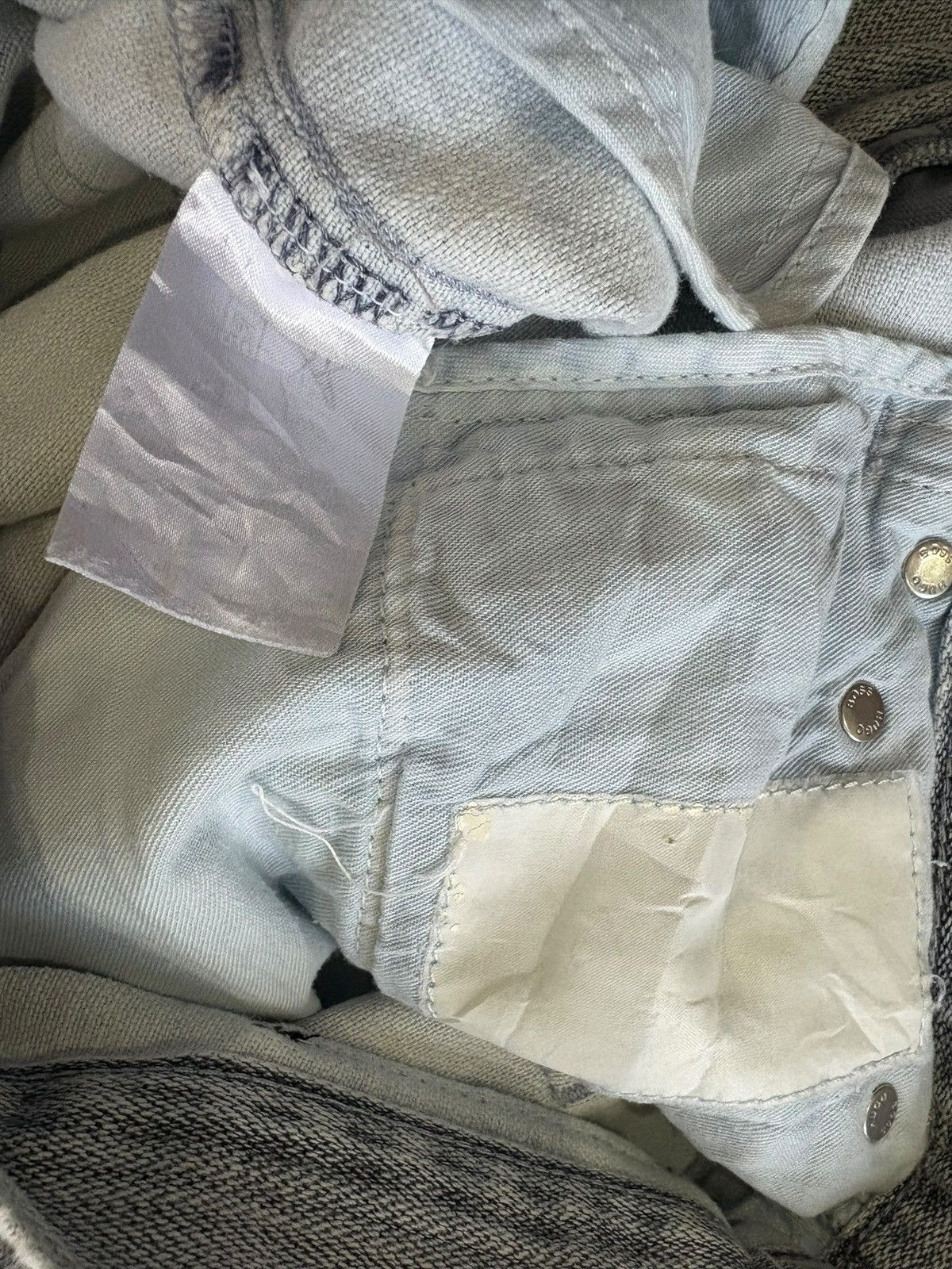 Hugo Boss Vintage Hugo Boss Faded Wash Baggy Jeans Size US 31 - 6 Thumbnail