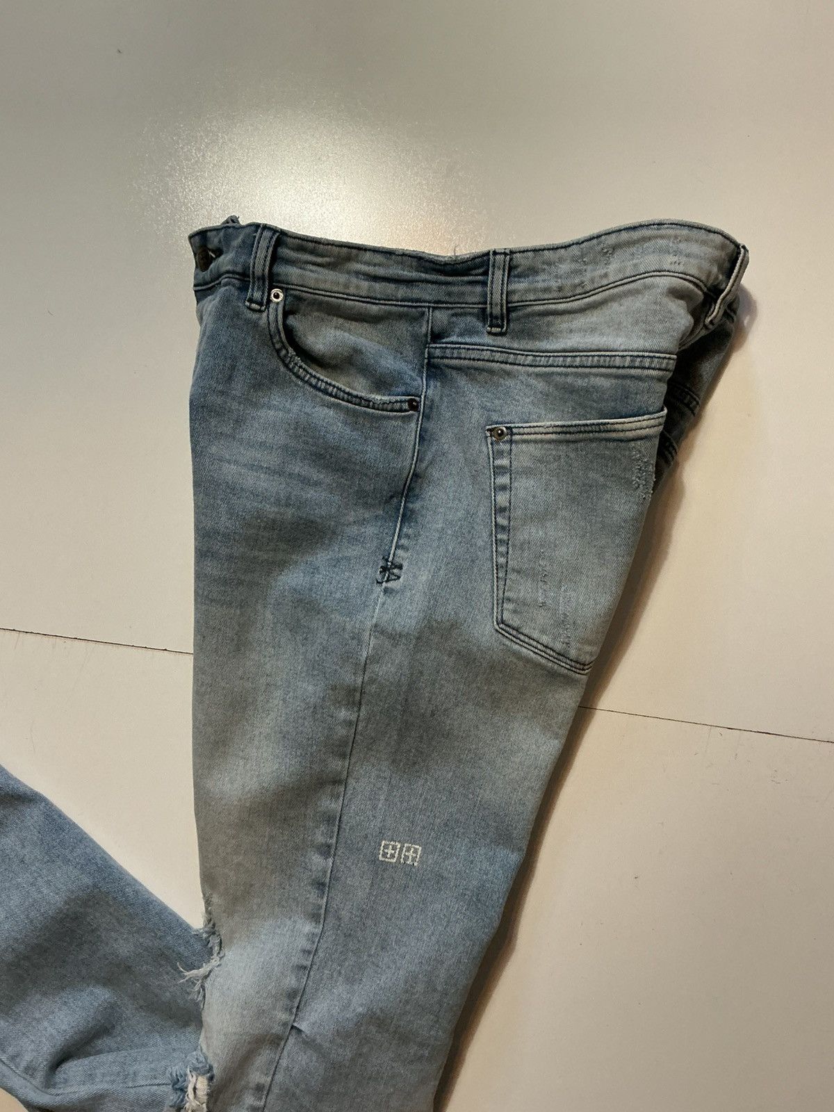 Ksubi $195 Ksubi Chitch Philly Distressed Button Fly Denim Jeans Size US 32 / EU 48 - 12 Thumbnail