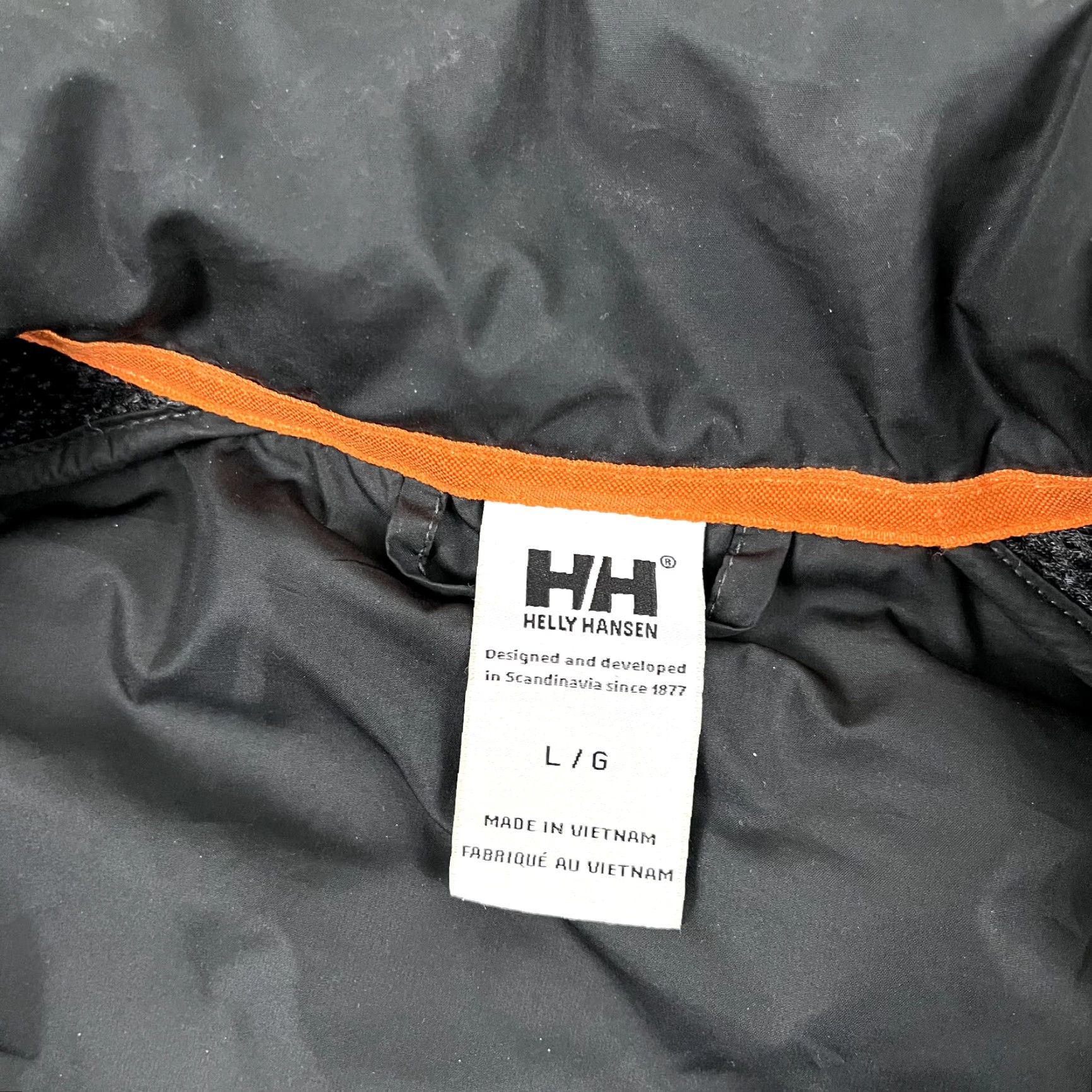 Helly Hansen Helly Hansen Jacket Womens L Black Gray Quilted Puffer Sherpa Hiking Size L / US 10 / IT 46 - 2 Thumbnail