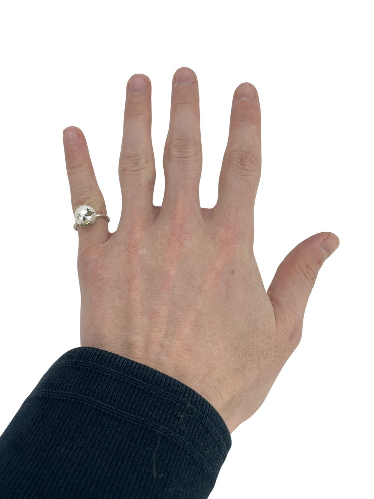 Vivienne Westwood 925 Pearl Skull Orb Ring Size ONE SIZE - 5 Thumbnail