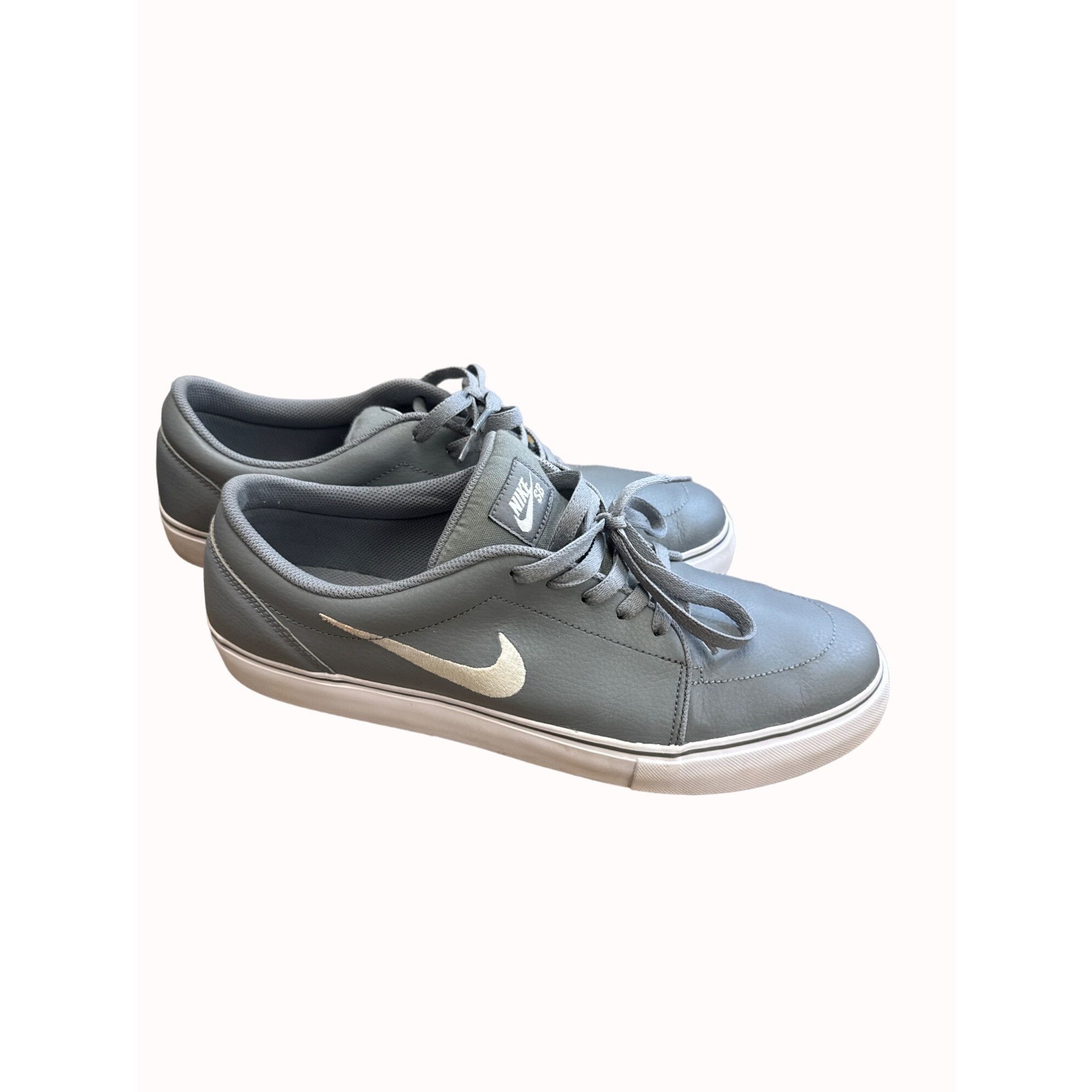 Nike Nike SB Low Gray Leather mens skating sneakers shoes Size 13 Size US 13 / EU 46 - 5 Thumbnail
