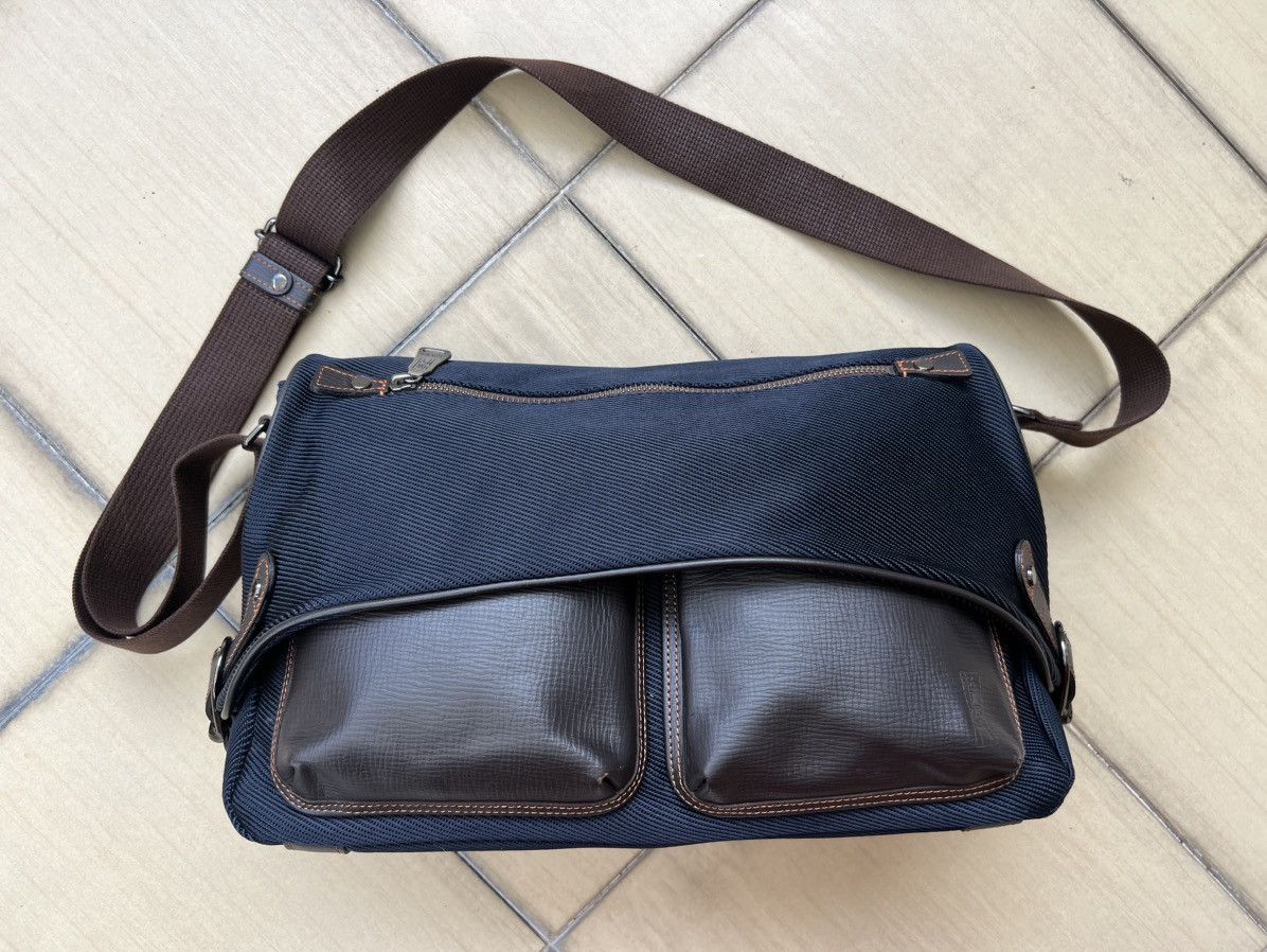Japanese Brand Lin-ku Japan Hybrid Messenger Bag Size ONE SIZE - 1 Thumbnail