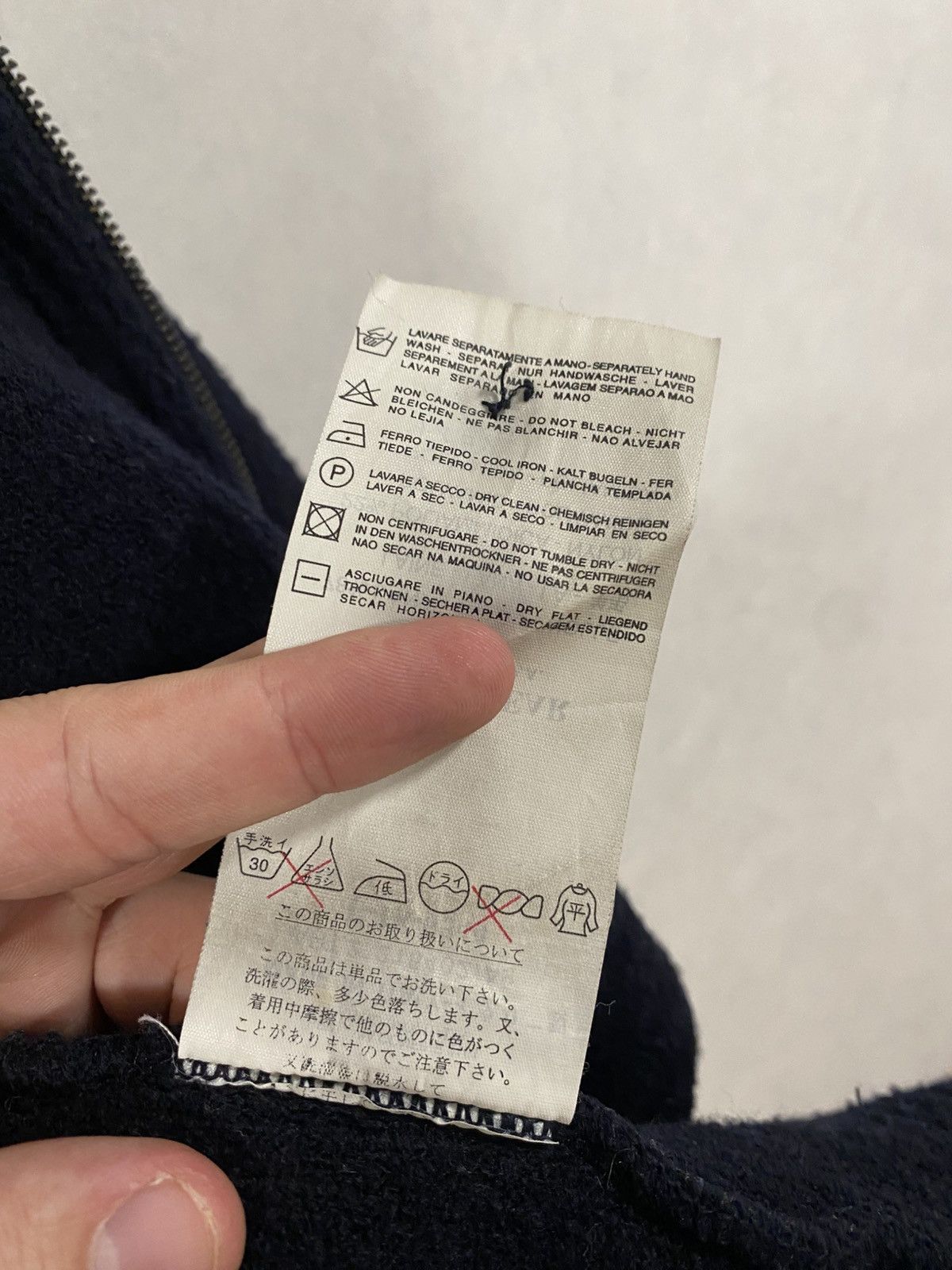 Massimo Osti World Wide Web by Masimo Osti AW 1997 Experimental Sweater Size US M / EU 48-50 / 2 - 19 Thumbnail
