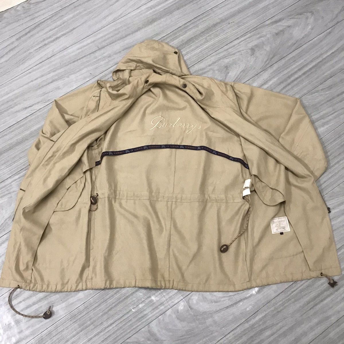 Burberry Burberrys of London Size US L / EU 52-54 / 3 - 3 Thumbnail