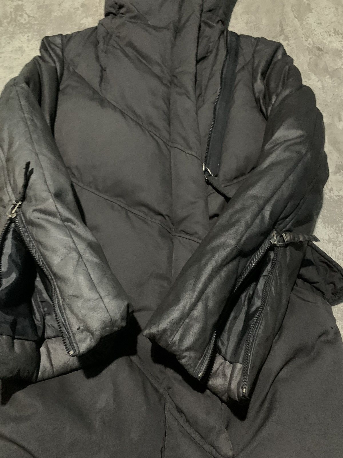 Ekam Unknown asymmetrical puffer jacket with lambskin sleeve Size US S / EU 44-46 / 1 - 3 Thumbnail