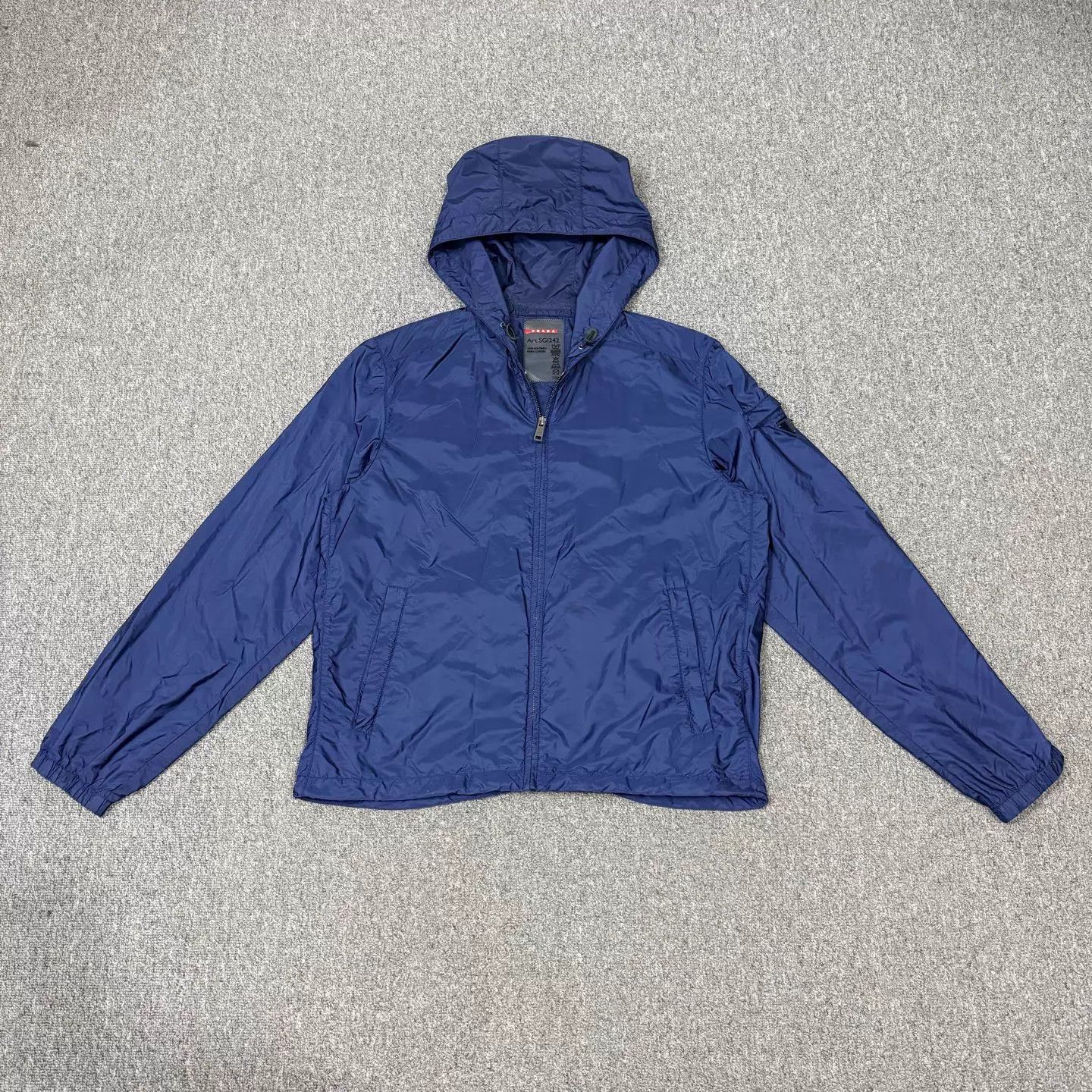 Prada Prada Navy Blue Triangle Logo Nylon Jacket XL 95 New Size XL / US 12-14 / IT 48-50 - 1 Thumbnail
