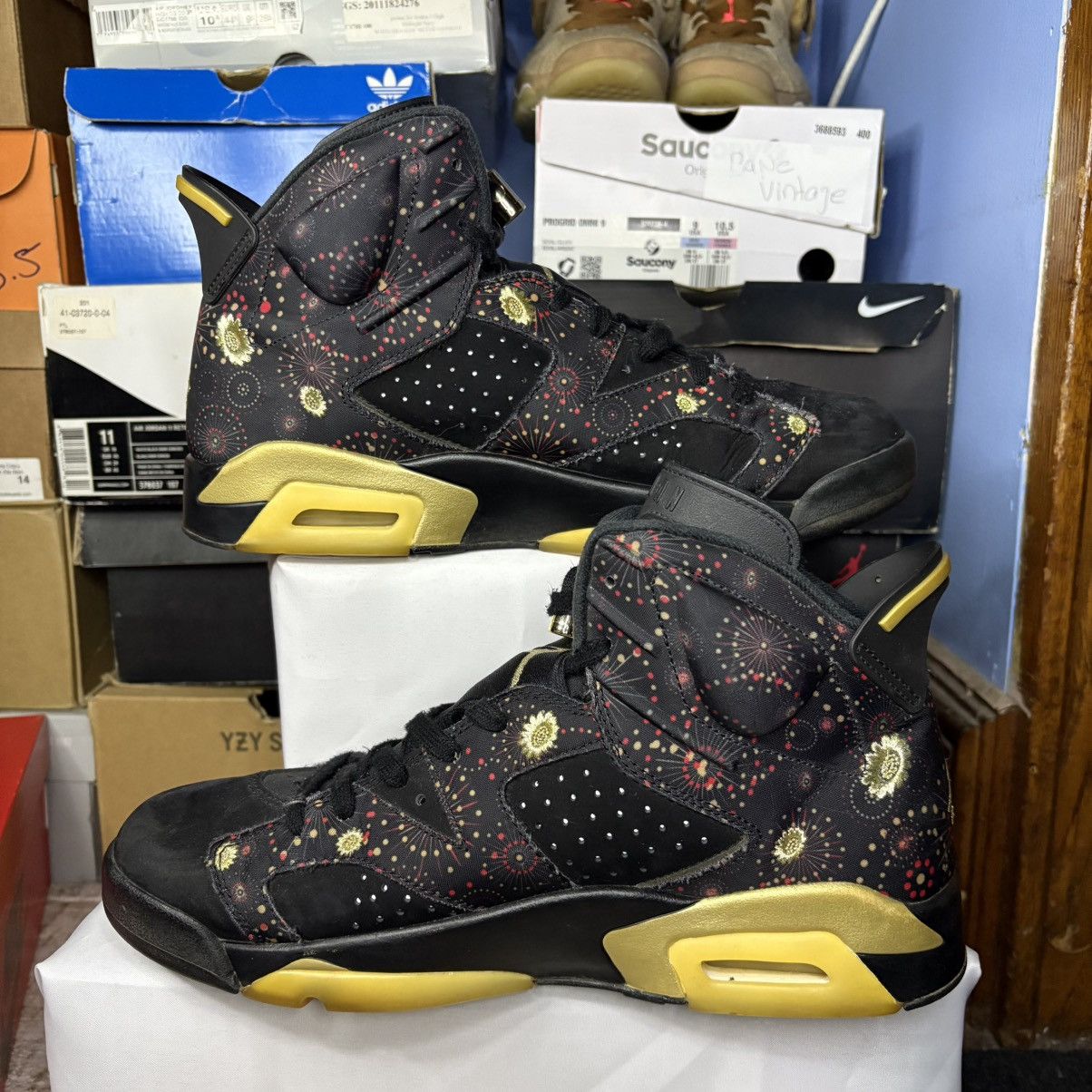Jordan Brand Size 10 - Air Jordan 6 Retro Chinese New Year Size US 10 / EU 43 - 2 Thumbnail