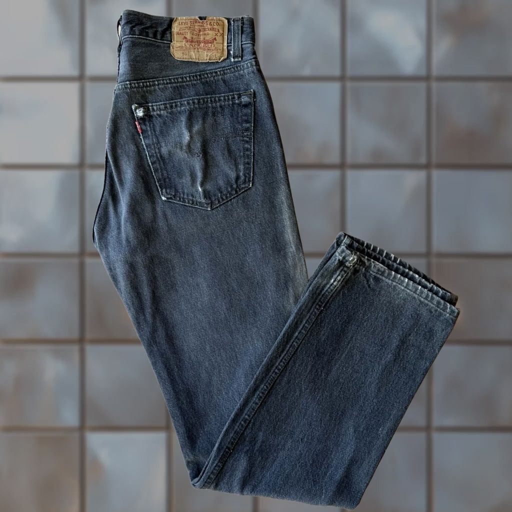 Levi's VINTAGE Levi's 501 Jeans 32 Black 80s Dark Wash Made USA Denim Button Regular Rise Mid Mens Jeans Size US 32 / EU 48 - 1 Thumbnail