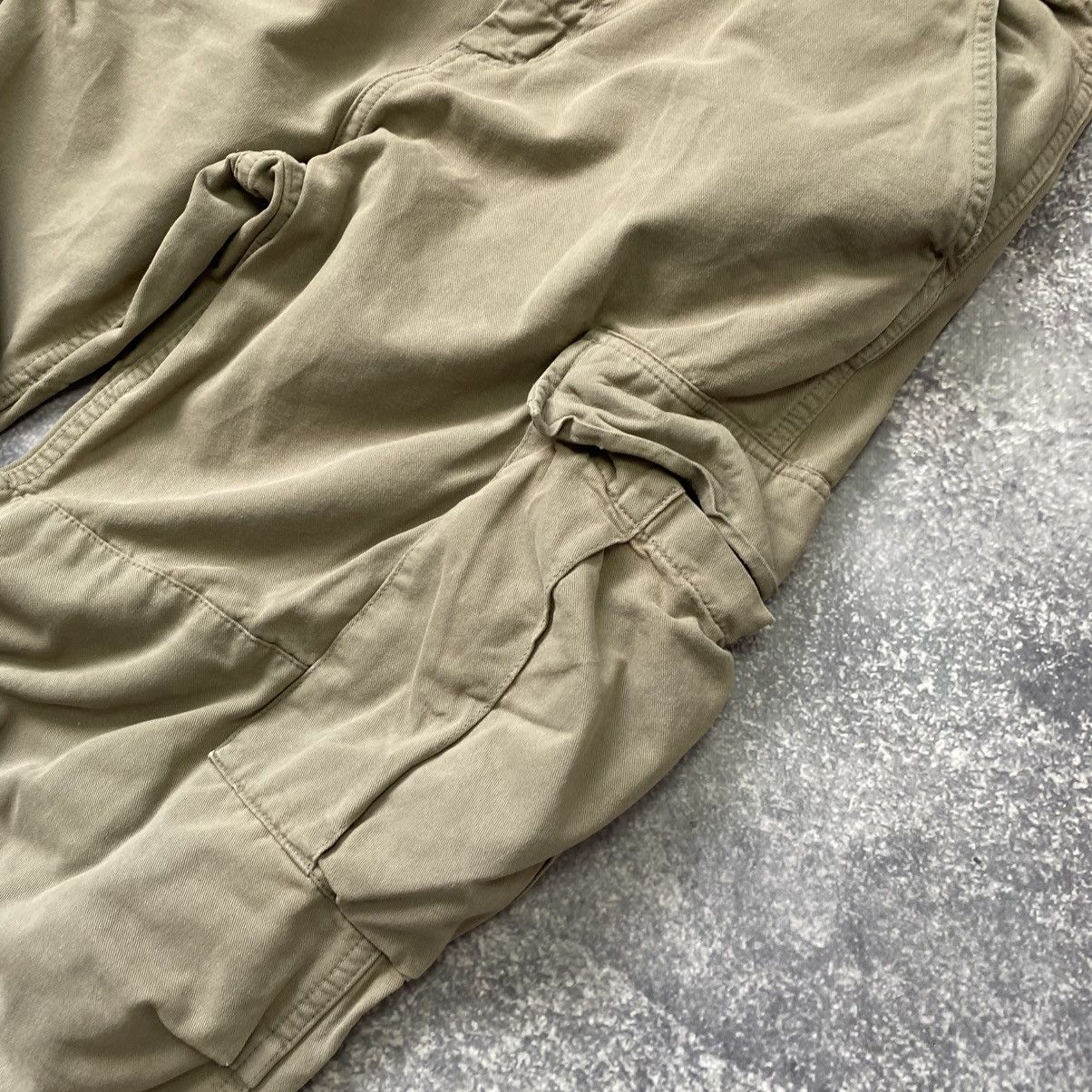 Carhartt Wip Vintage Carhartt Wip Patch Logo Cargo 00’s Streetwear pants Size US 32 / EU 48 - 11 Thumbnail