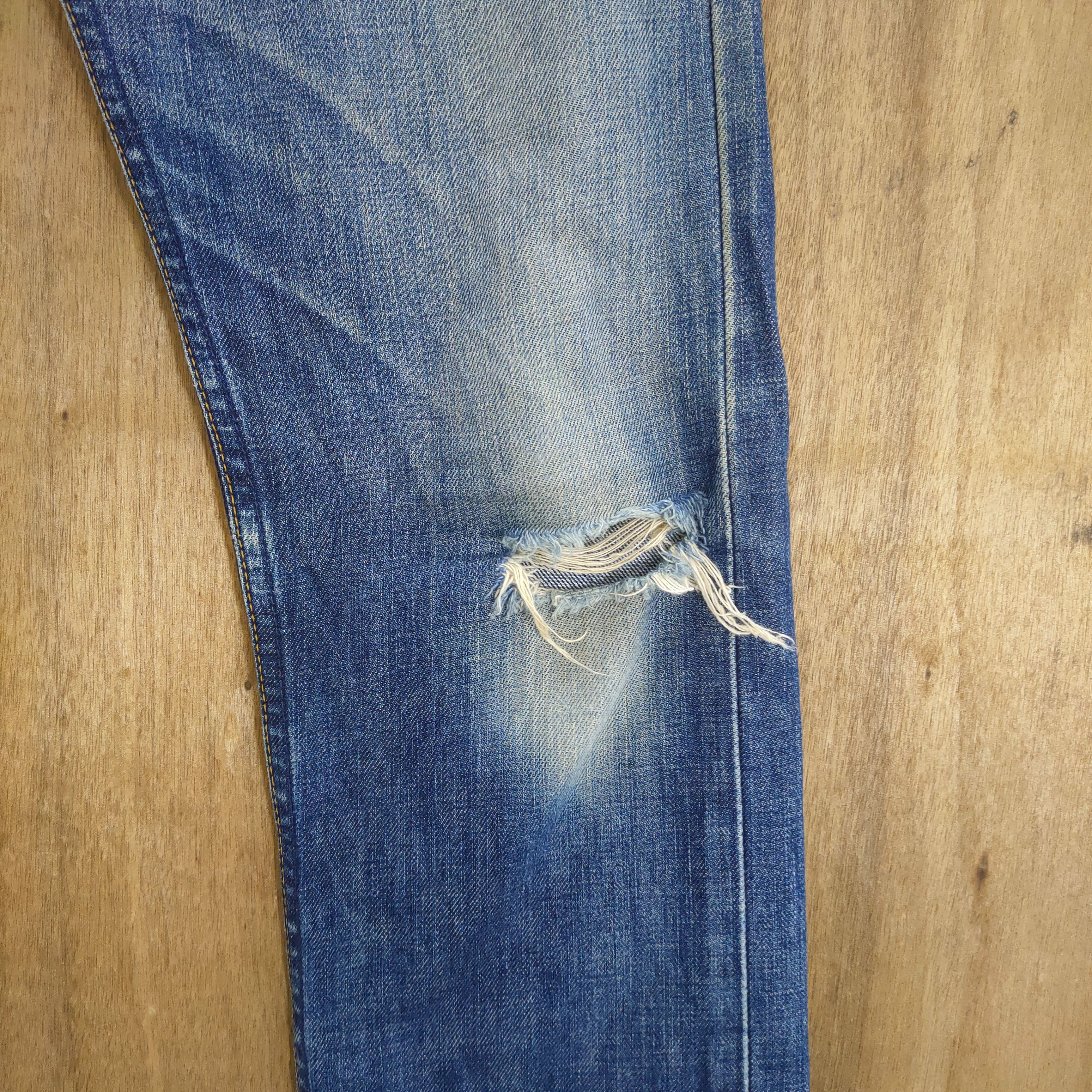 Levi's Vintage Clothing VINTAGE LEVI'S 505 FADED DISTRESSED DENIM JEANS PANTS Size US 28 / EU 44 - 9 Thumbnail