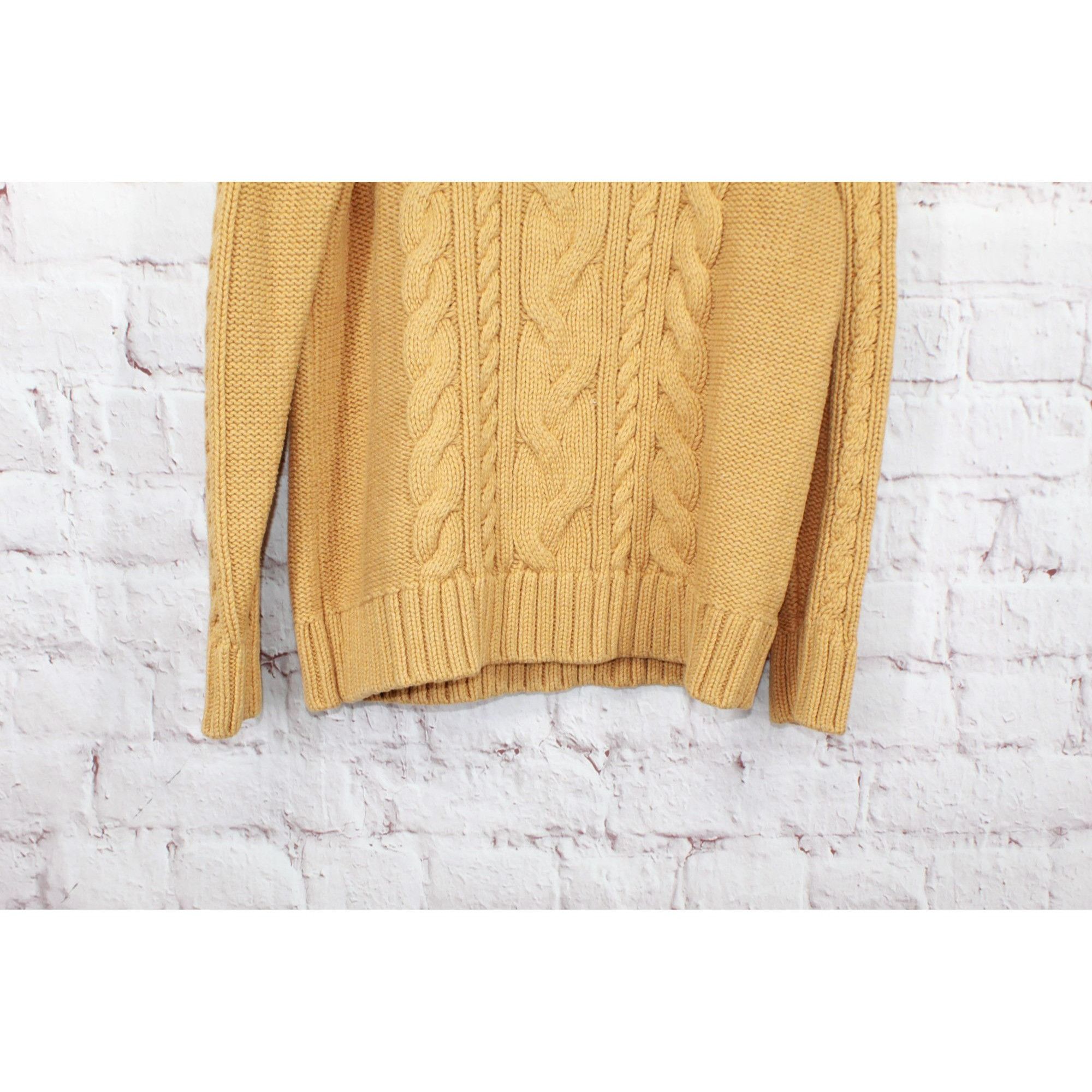 L.L. Bean LL Bean Women's Double L Cable Sweater Crewneck Size L / US 10 / IT 46 - 3 Thumbnail