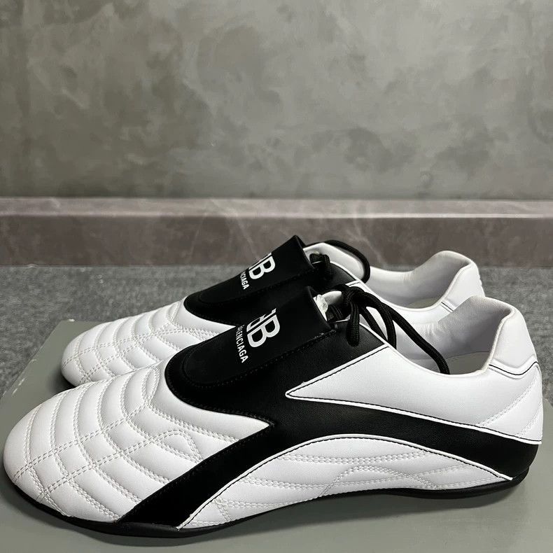Balenciaga Balenciaga's latest white leather stylish low-cut sports ca Size US 9.5 / EU 42-43 - 3 Thumbnail