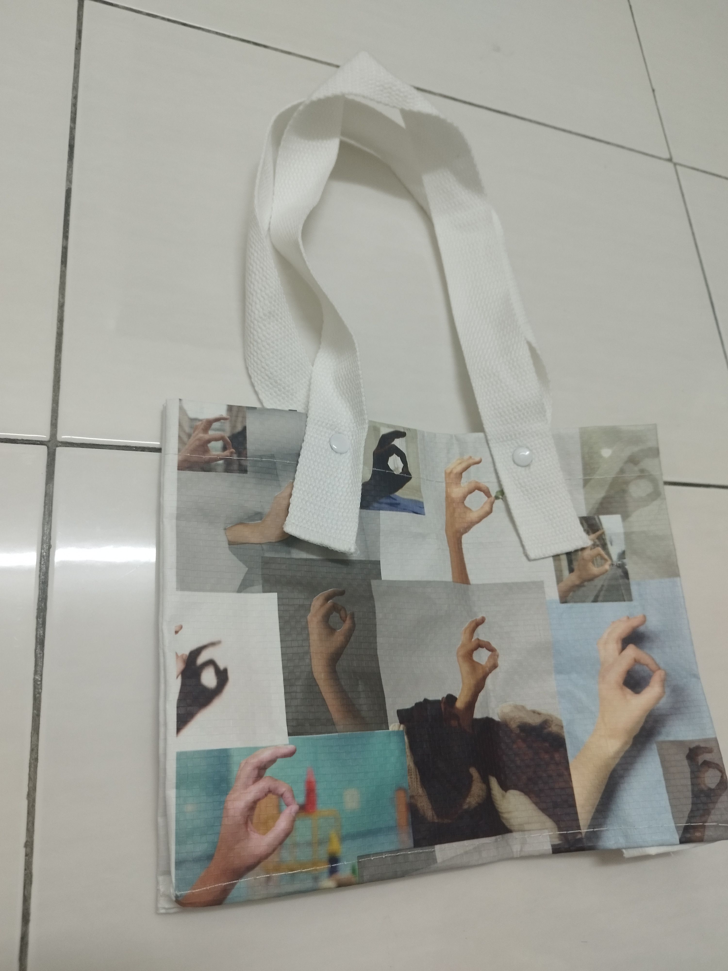 Maison Margiela Maison Margiela Hand Collage Print Mini Tote Bag Size ONE SIZE - 2 Thumbnail