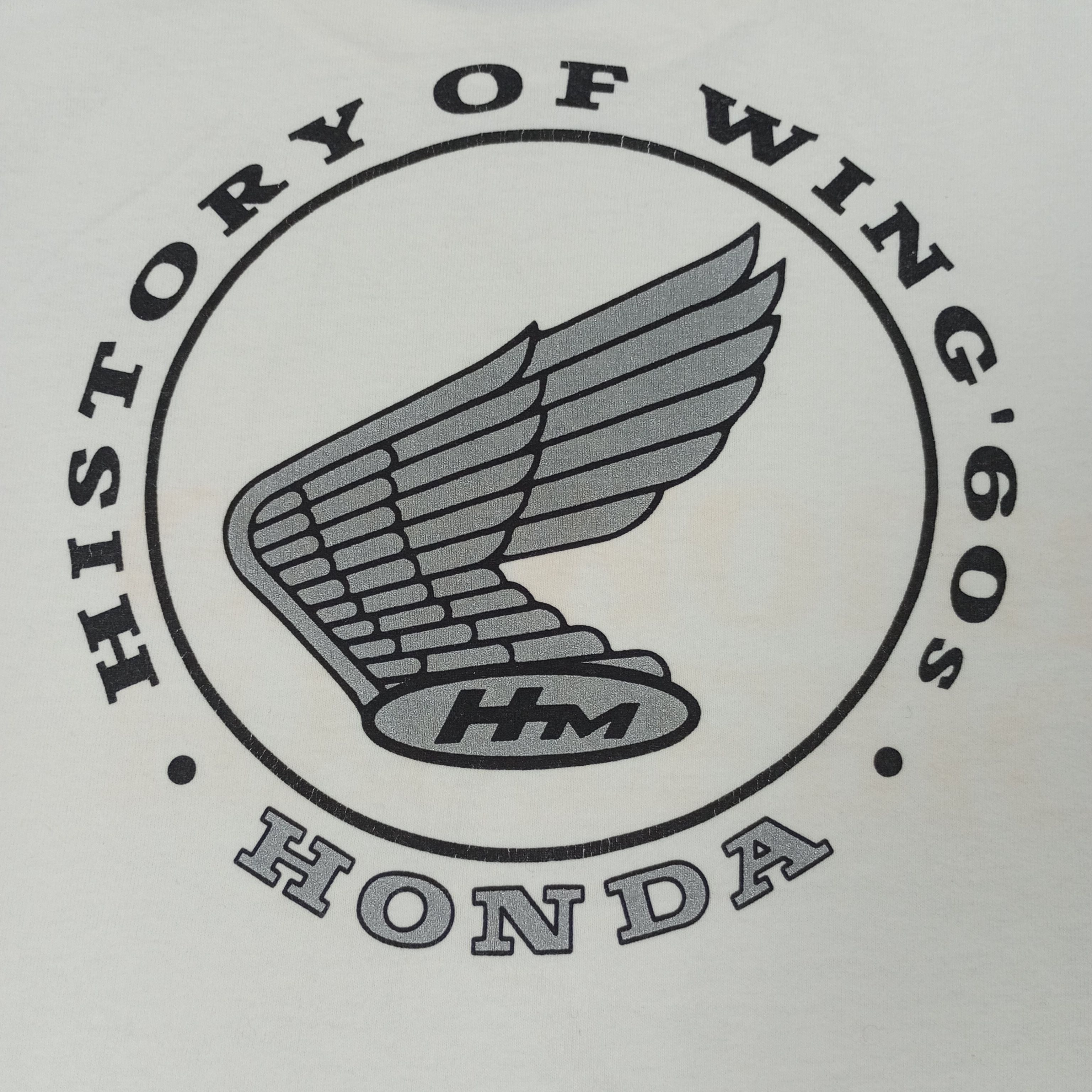 Honda Honda History Of Wings Japanese Brand Tshirt c223n52 Size US L / EU 52-54 / 3 - 2 Thumbnail