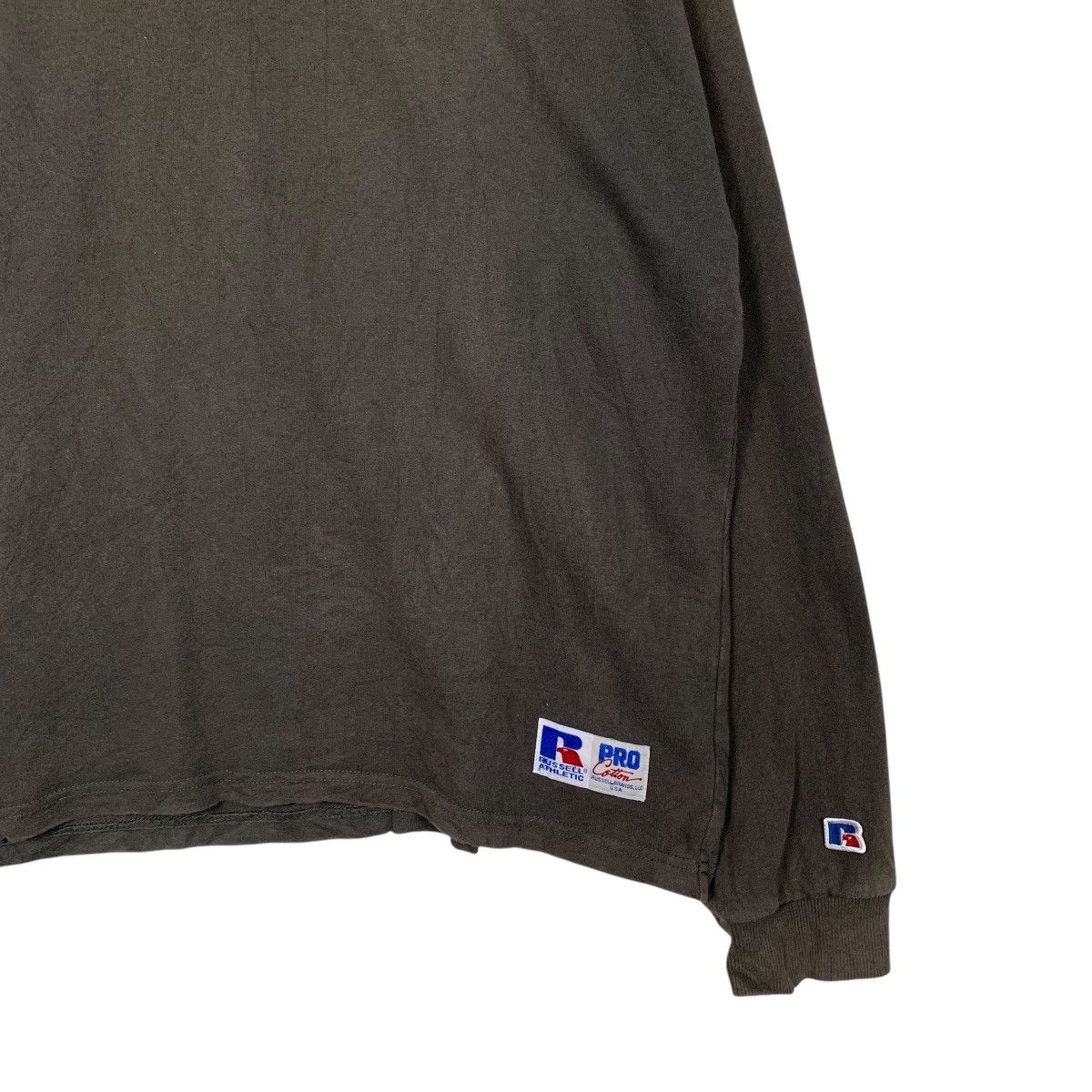 Russell Athletic Vintage Russell Athletic Centre Logo Crewneck Sweatshirt Size US XL / EU 56 / 4 - 4 Thumbnail