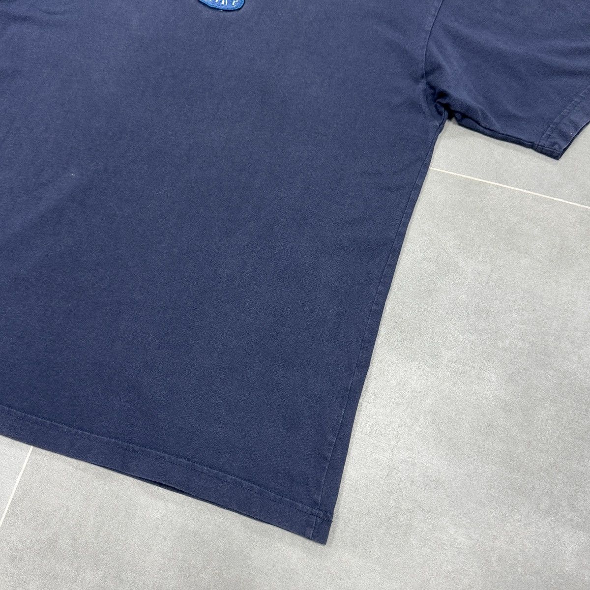 Nike × Vintage Vintage Nike Embroidered Center Logo T-Shirt Size M Size US M / EU 48-50 / 2 - 6 Thumbnail