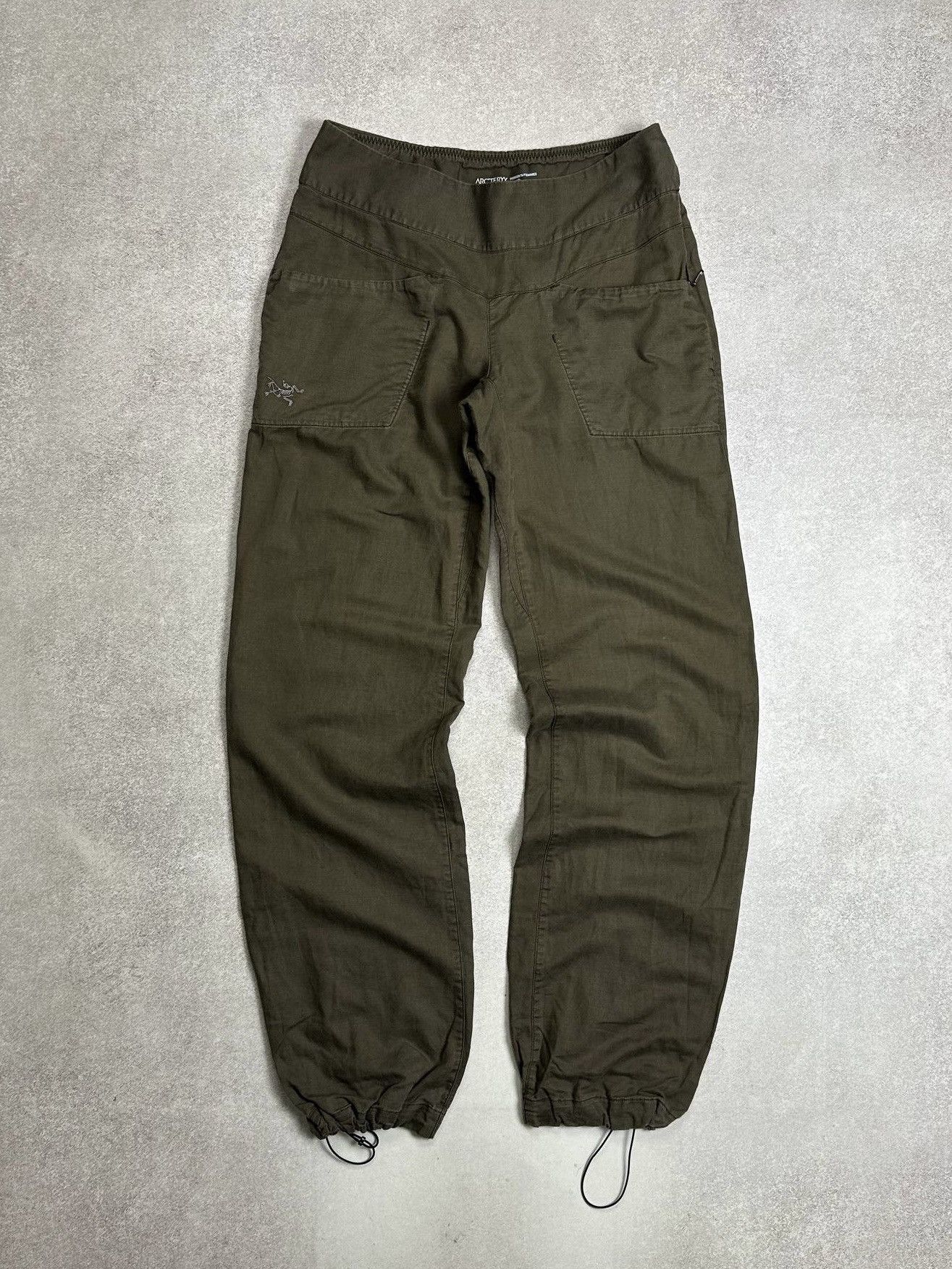 Arc'teryx Vintage Arc'teryx Womans Hiking Baggy Gorp Pants Rare 4 Size 27" / US 4 / IT 40 - 1 Thumbnail