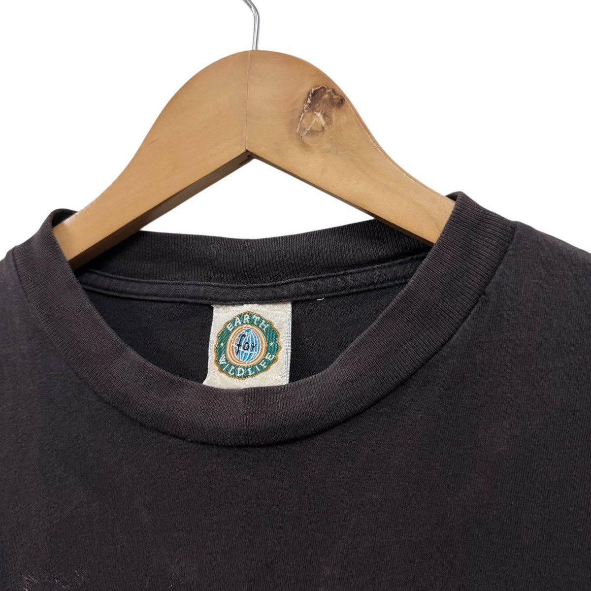 Habitat Vintage 90s Habitat Wolf Tshirt Singapore Zoo Size US L / EU 52-54 / 3 - 4 Thumbnail