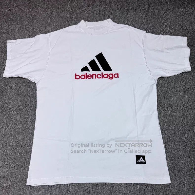 Balenciaga Balenciaga Short Sleeve T-Shirt with Letter Embroidery Log Size US S / EU 44-46 / 1 - 1 Thumbnail