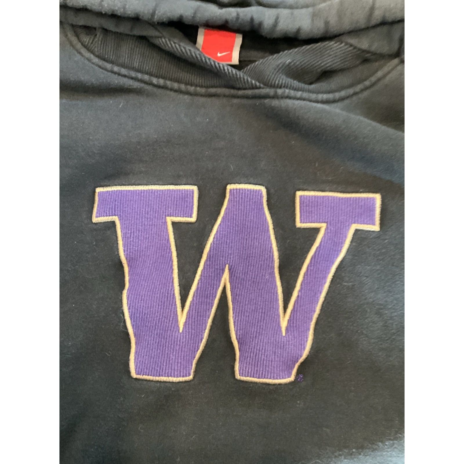 Nike VINTAGE Nike Hoodie Team Washington Huskies M Black Logo Pullover Mens 90s College Football Basketball Gym Size US M / EU 48-50 / 2 - 4 Thumbnail