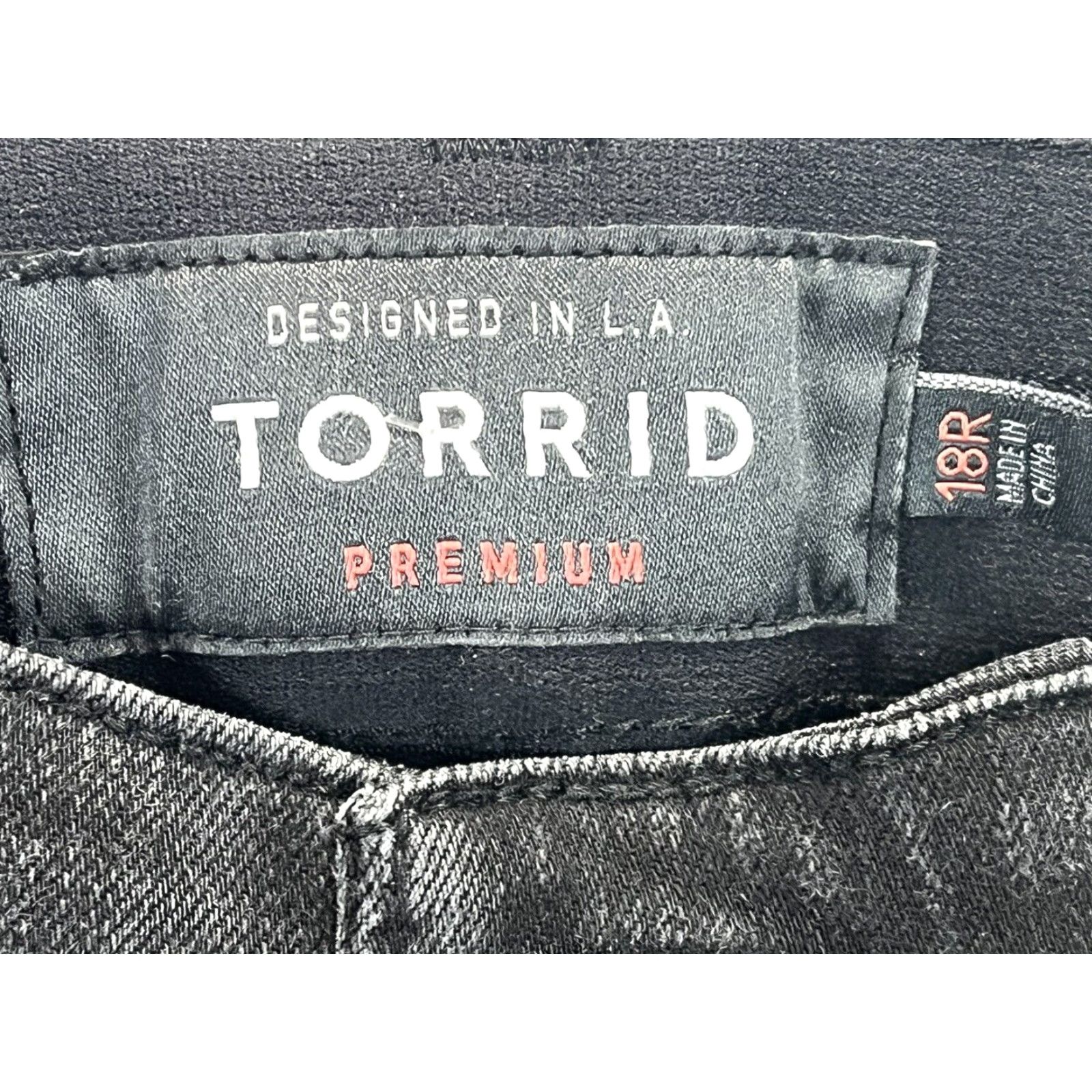 Torrid Torrid Plus Size 18 Black Skinny Jeans Stretch Denim Women’s Size 40" / US 18 - 5 Thumbnail