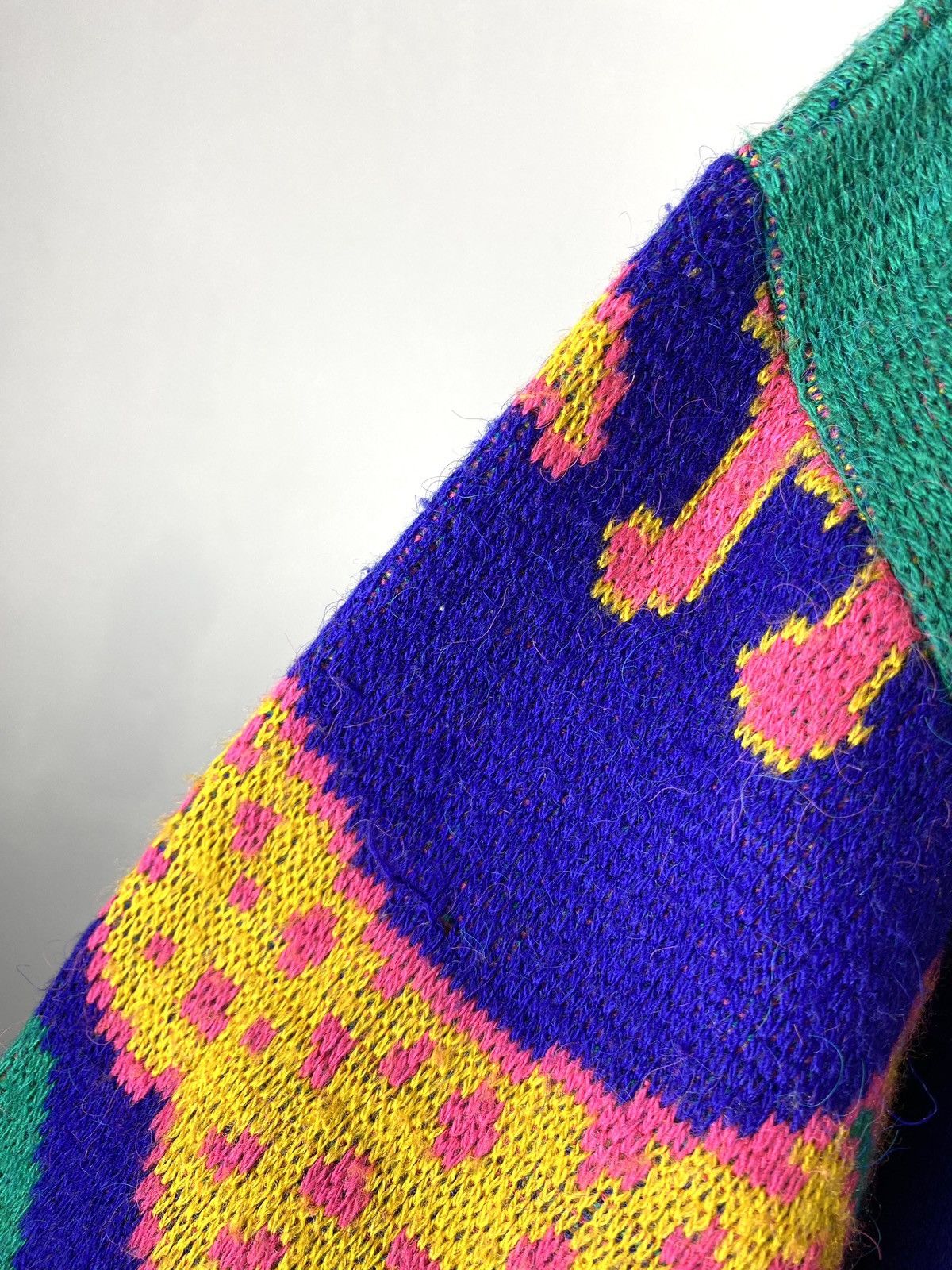 Band Tees × Japanese Brand Rare! Vintage Abstract Colourful LSD Art Knit Sweater Japan Size US L / EU 52-54 / 3 - 13 Thumbnail