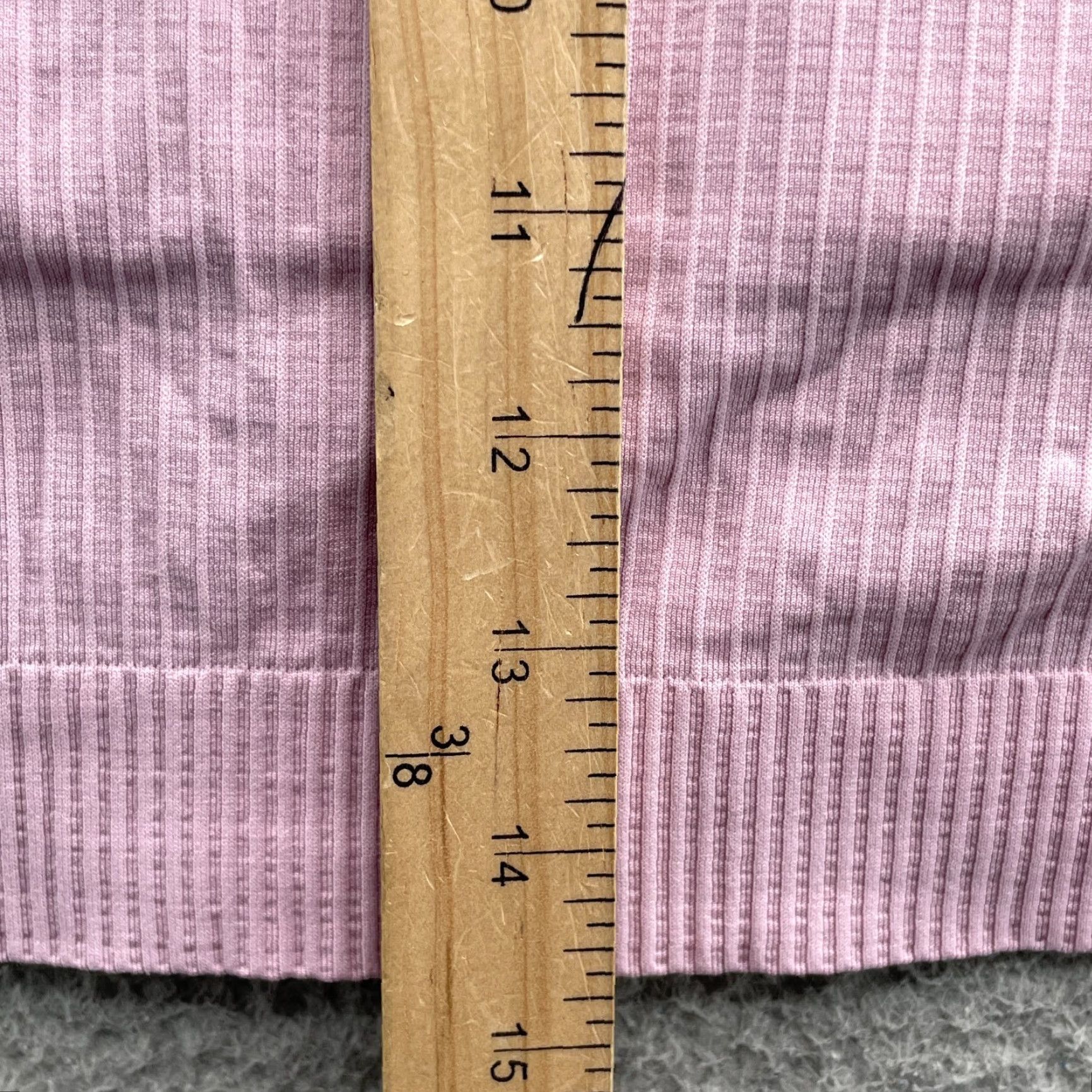 Lululemon Lululemon Crop Women 8 Pink Built in Bra Ribbed Athletic Lined Workout Gorp Size M / US 6-8 / IT 42-44 - 7 Thumbnail