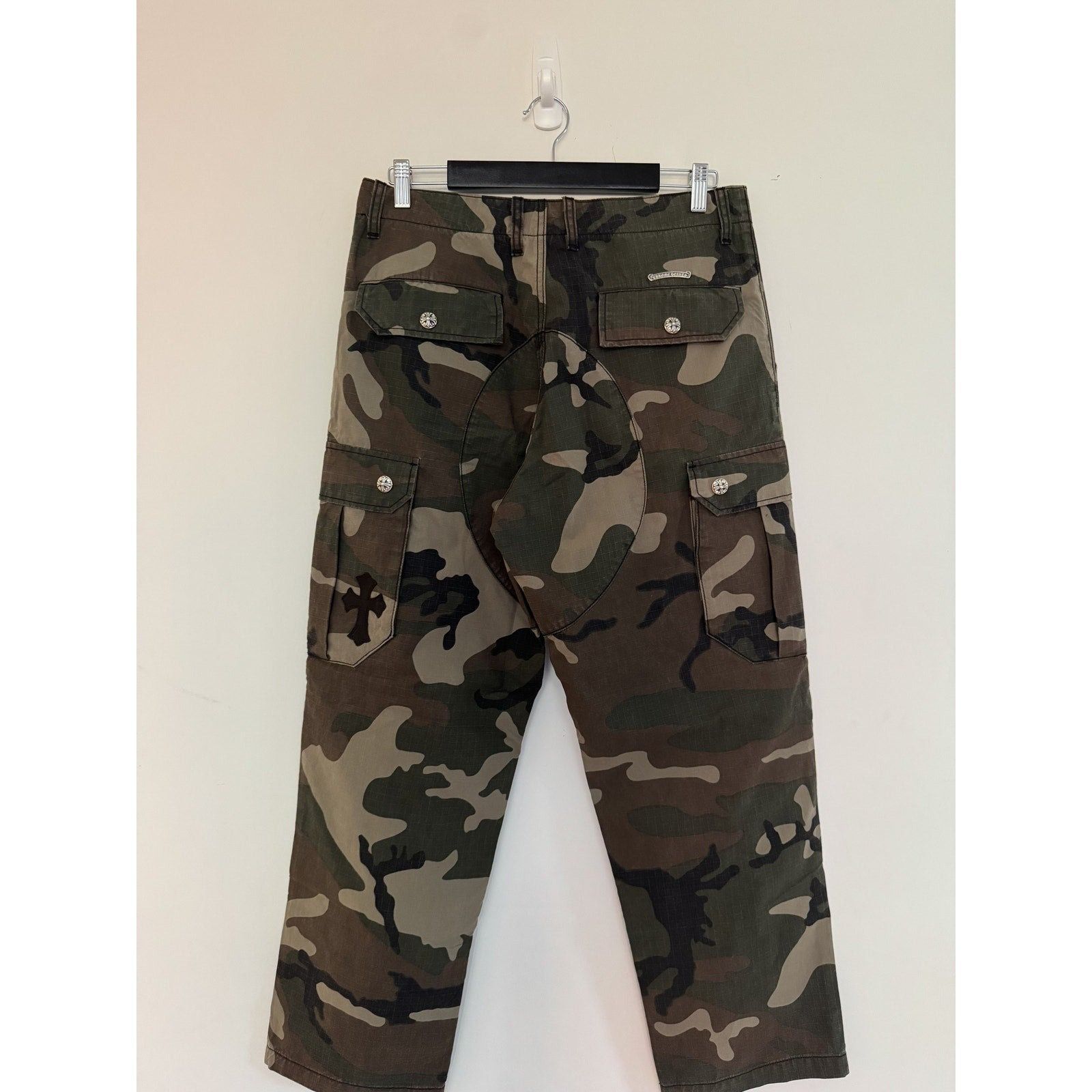 Chrome Hearts CHROME HEARTS CAMO RIPSTOP CROSS PATCH PANTS Size US 31 - 7 Thumbnail