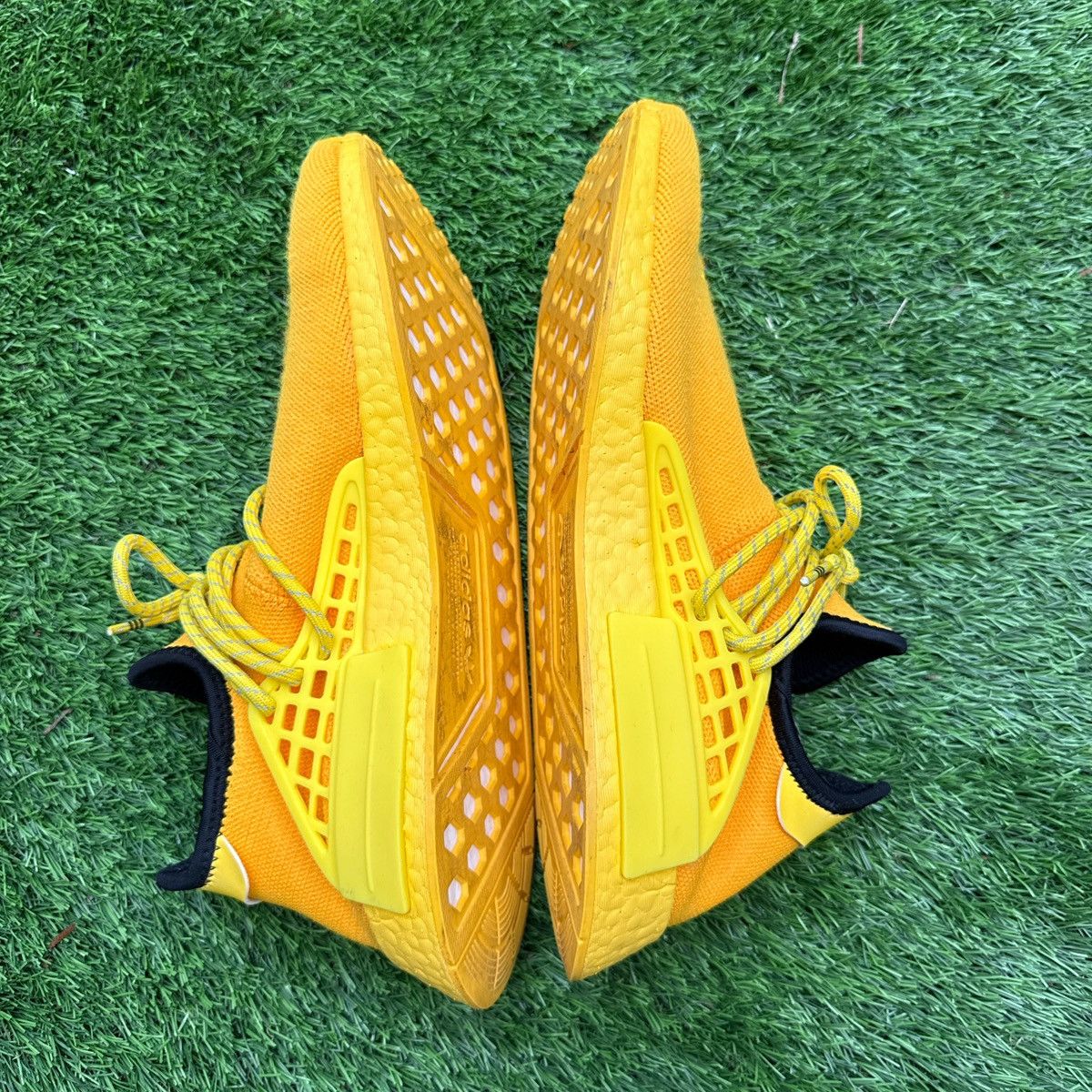 Human Made Pharrell x NMD Human Race “Yellow” Size US 10.5 / EU 43-44 - 4 Thumbnail