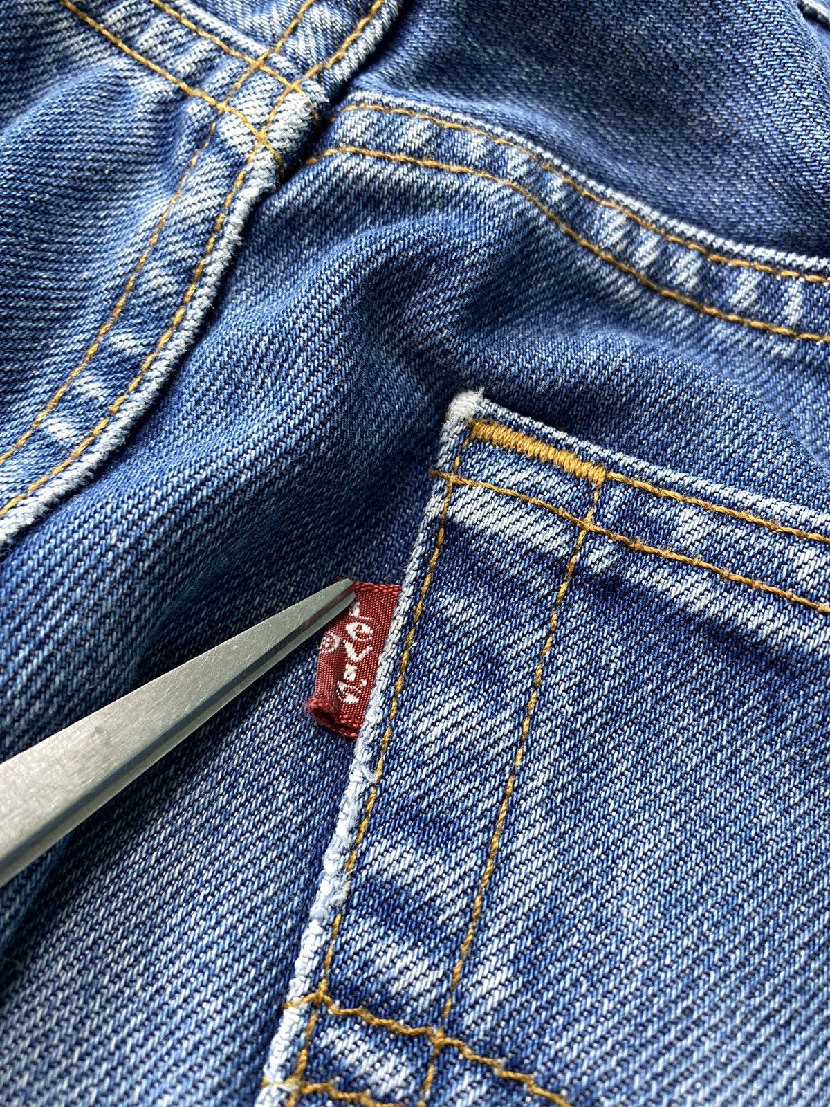 Levi's × Vintage Vintage Y2K Levi’s 521 baggy pants Size US 36 / EU 52 - 16 Thumbnail