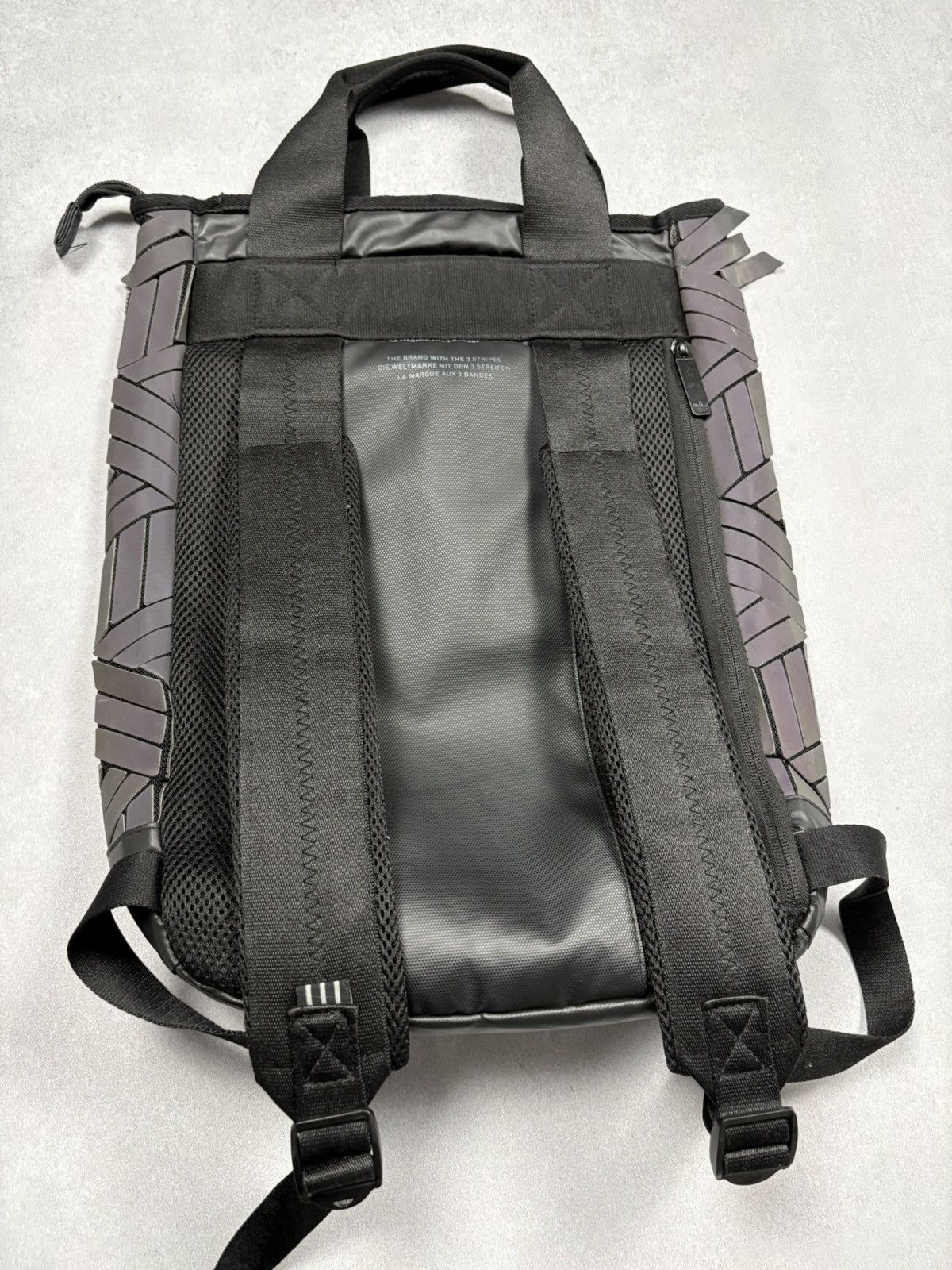 Adidas Adidas x Issey Miyake 2016 Reflective Geometric Backpack Y2K Size ONE SIZE - 10 Thumbnail