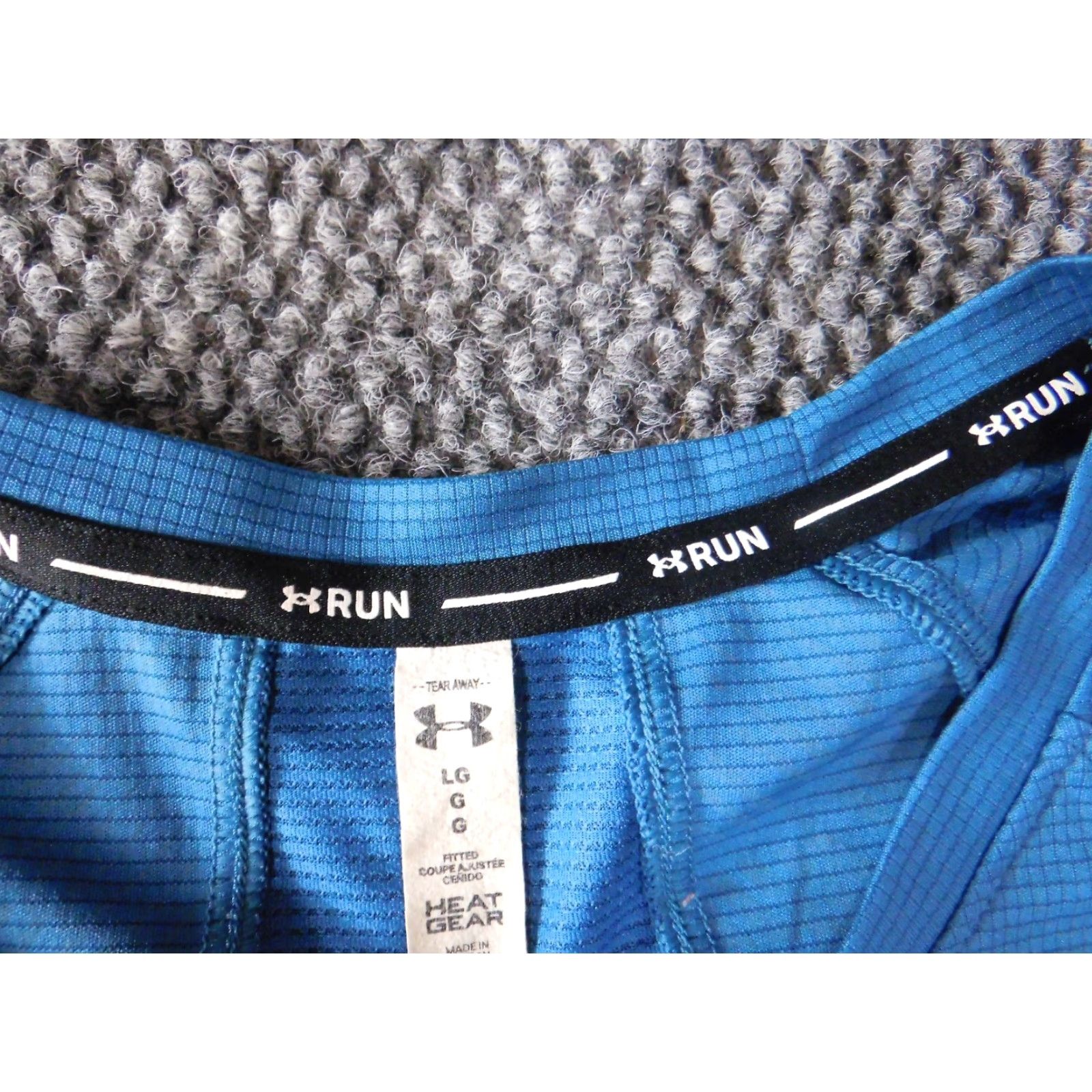 Under Armour Under Armour Womens Shirt Large Blue HeatGear Run Logo Active Stretch T-Shirt Casual Crew Neck Short Sleeve Polyester Regular Size L / US 10 / IT 46 - 5 Thumbnail