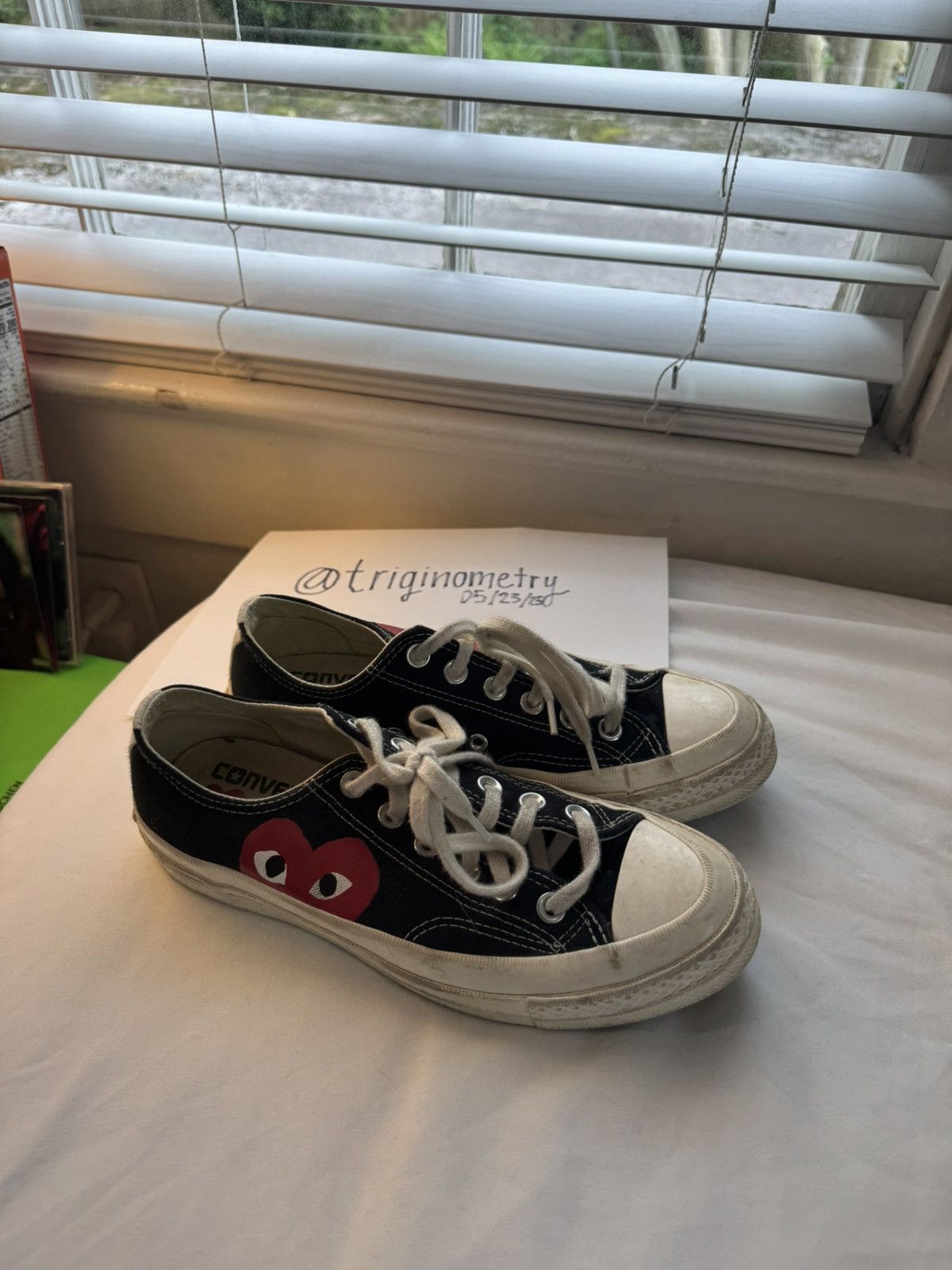Comme des Garcons PLAY × Converse Heart Low Top Sneakers Size 7 Women’s Size US 7 / IT 37 - 2 Thumbnail
