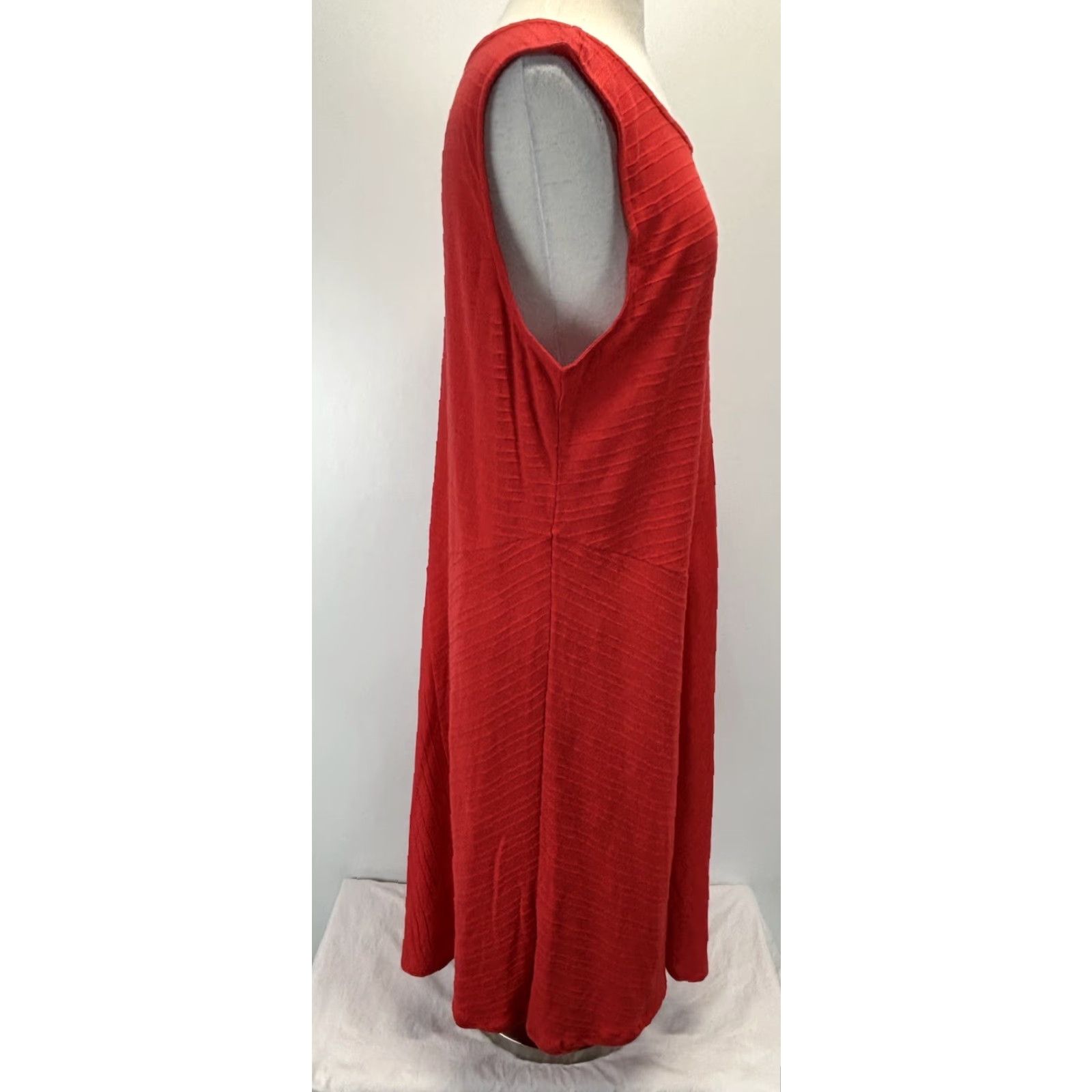 Soft Surroundings VINTAGE? No. It's Soft Surroundings Textured Midi Dress Women's Red Sleeveless XL Pullover Cotton Casual Party Midi Dress Sized XL Womens Size XL / US 12-14 / IT 48-50 - 4 Thumbnail