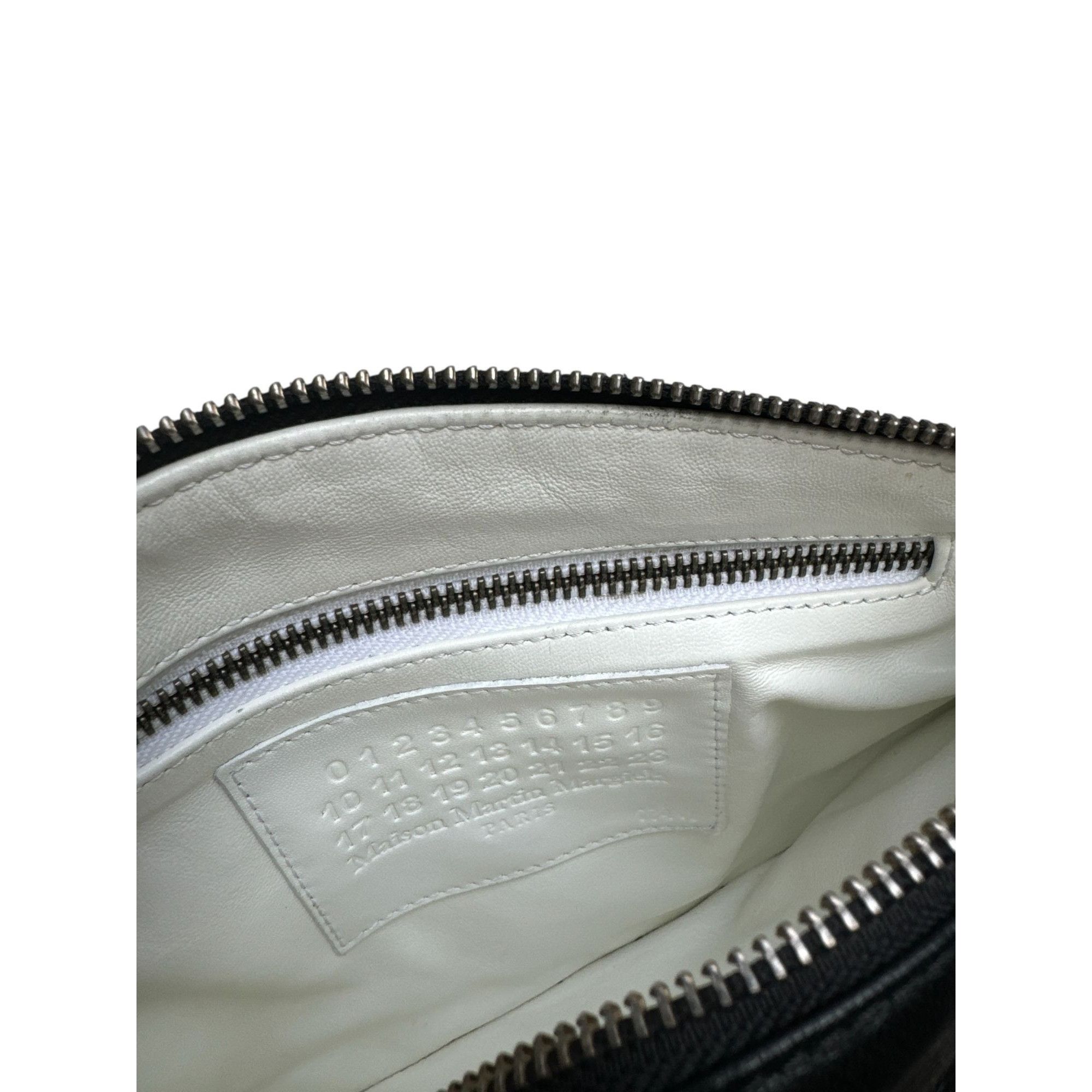 Maison Margiela Upside Down Leather Shoulder Bag Size ONE SIZE - 4 Thumbnail