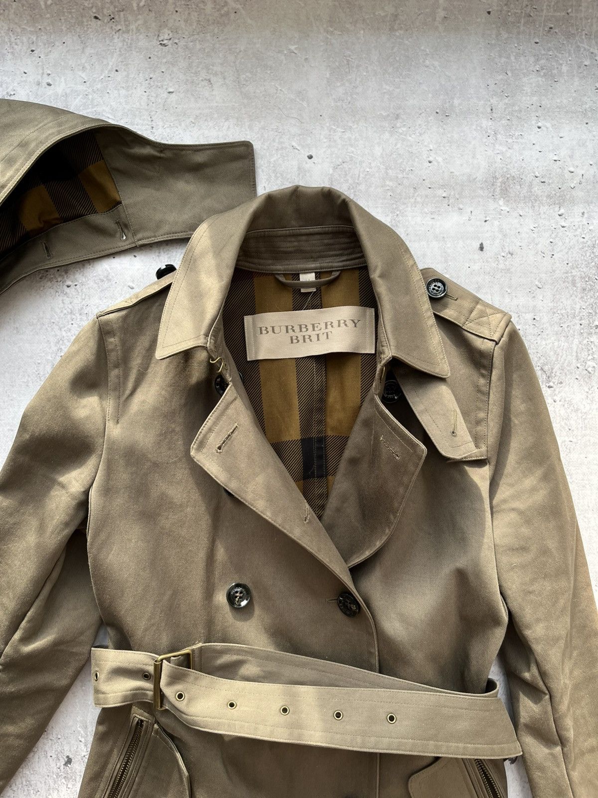 Burberry Burberry women’s trench coat olive green Size XL / US 12-14 / IT 48-50 - 2 Thumbnail